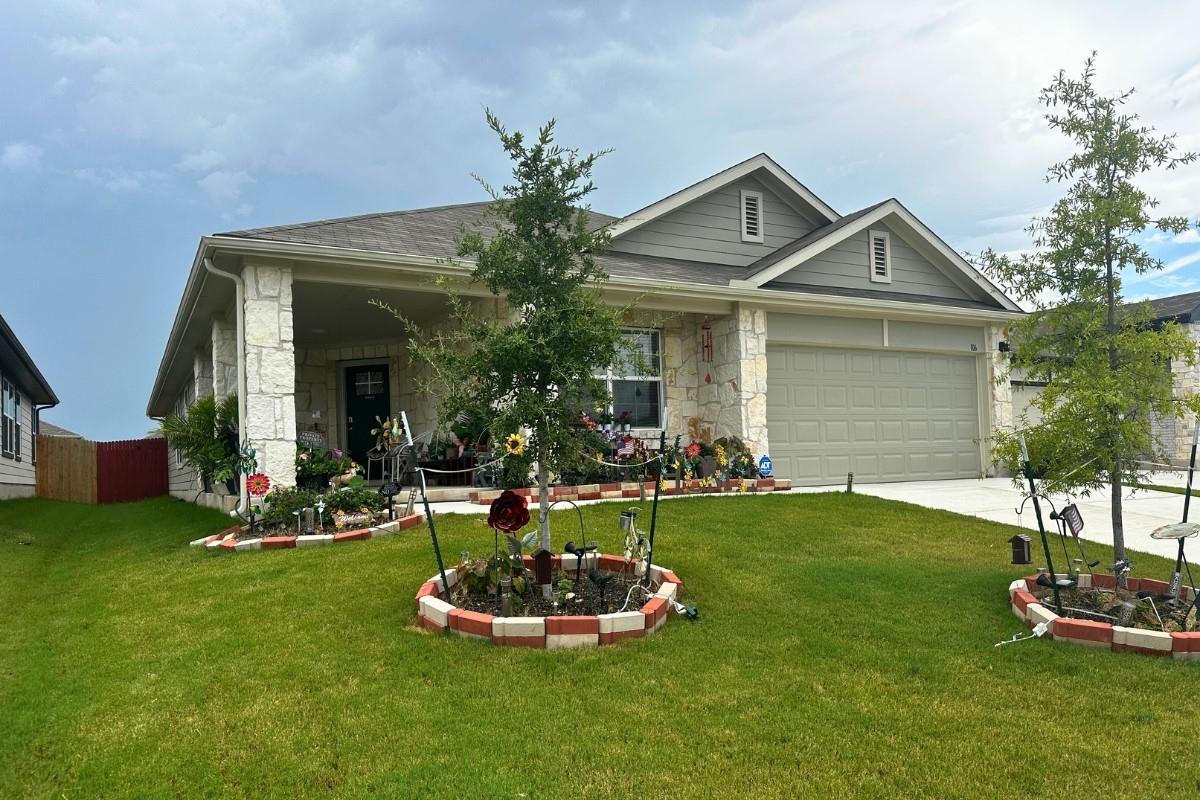 106 Canadian River Trl, Hutto, TX 78634