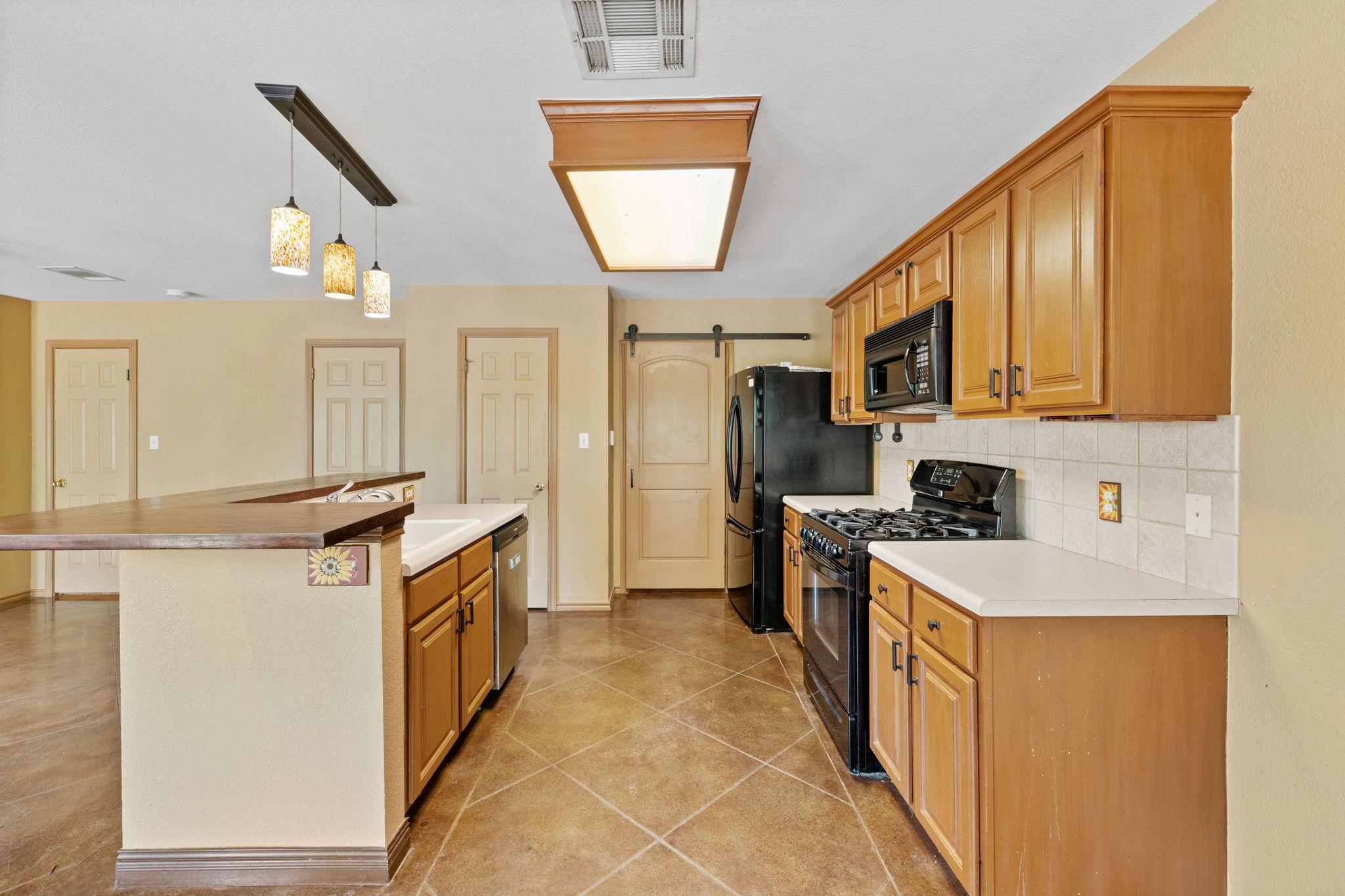 3634 Windhill Loop, Round Rock, TX 78681