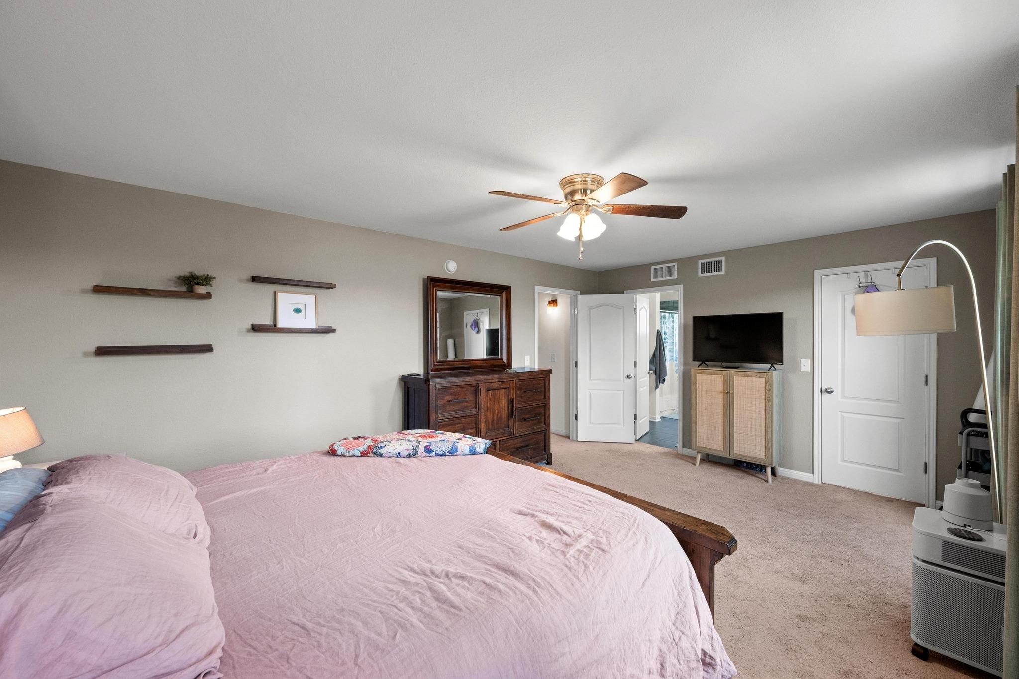 1637 Arbor Knot Dr, Kyle, TX 78640