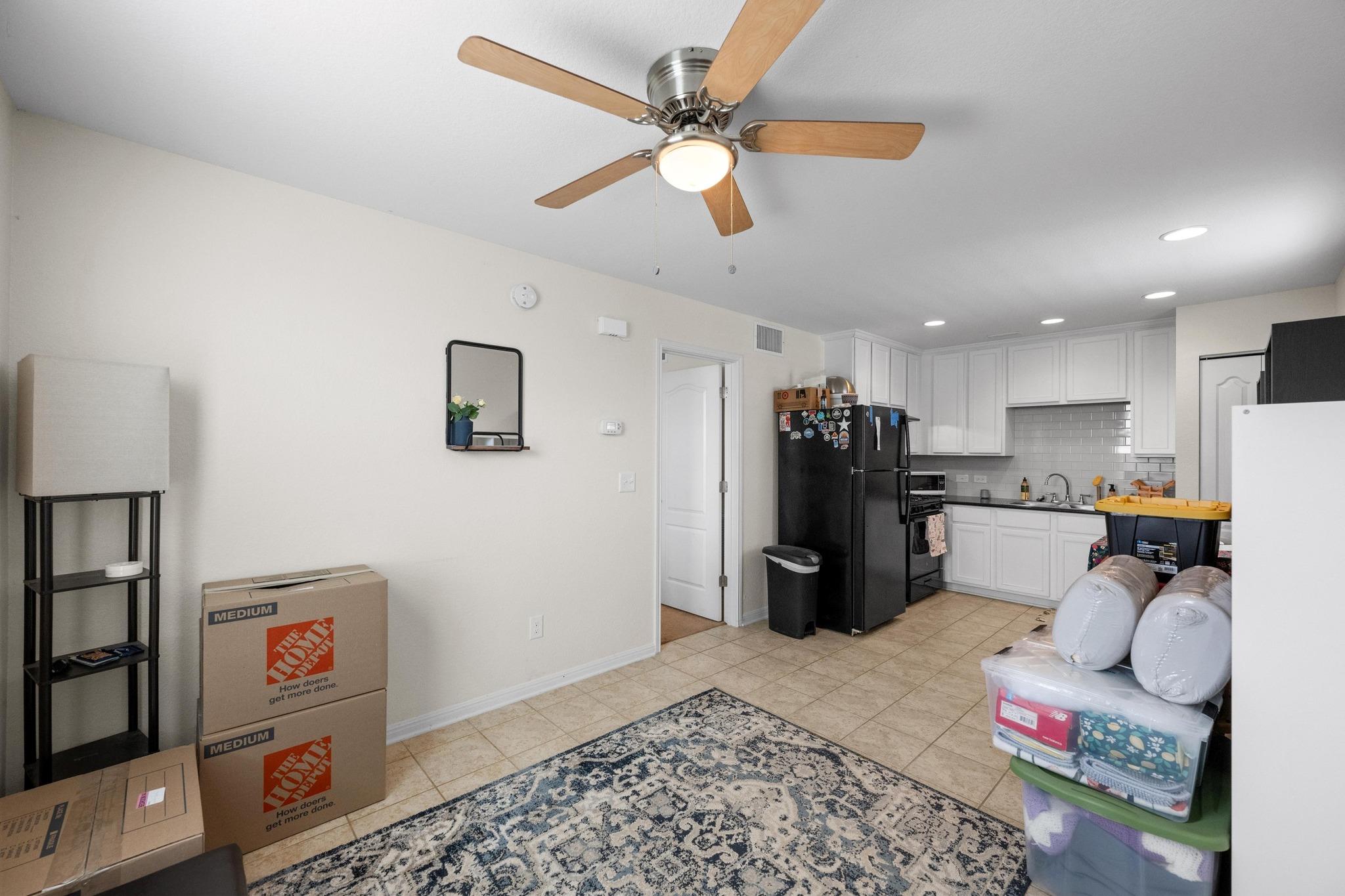 1637 Arbor Knot Dr, Kyle, TX 78640