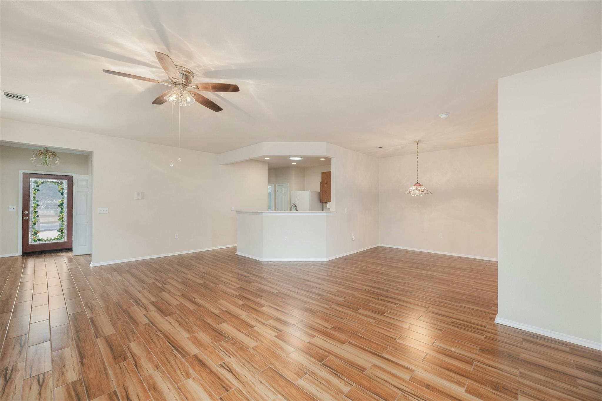 104 Honey Creek Trl, Georgetown, TX 78633