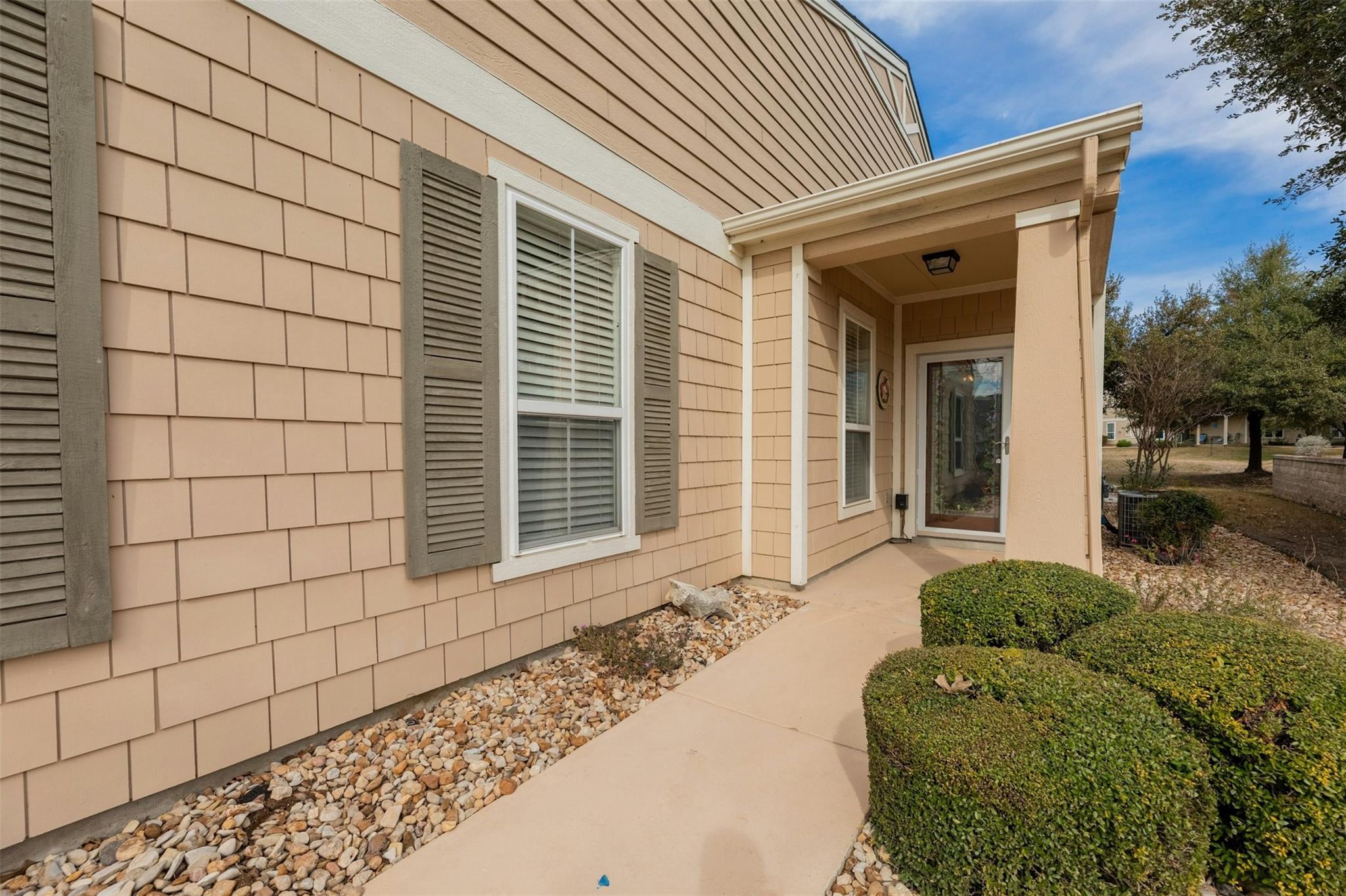 104 Honey Creek Trl, Georgetown, TX 78633