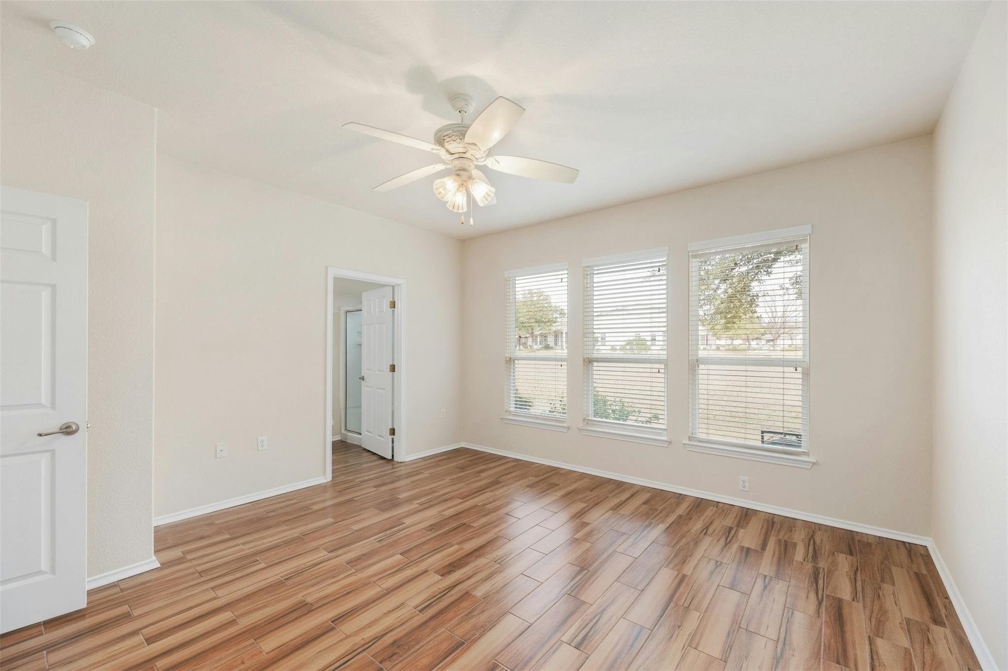 104 Honey Creek Trl, Georgetown, TX 78633