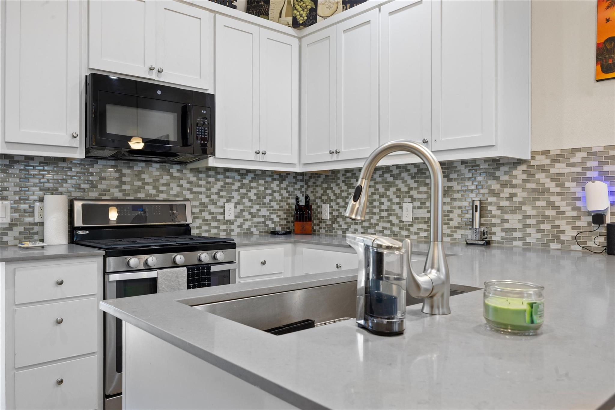 720 Pedernales St # B, Austin, TX 78702