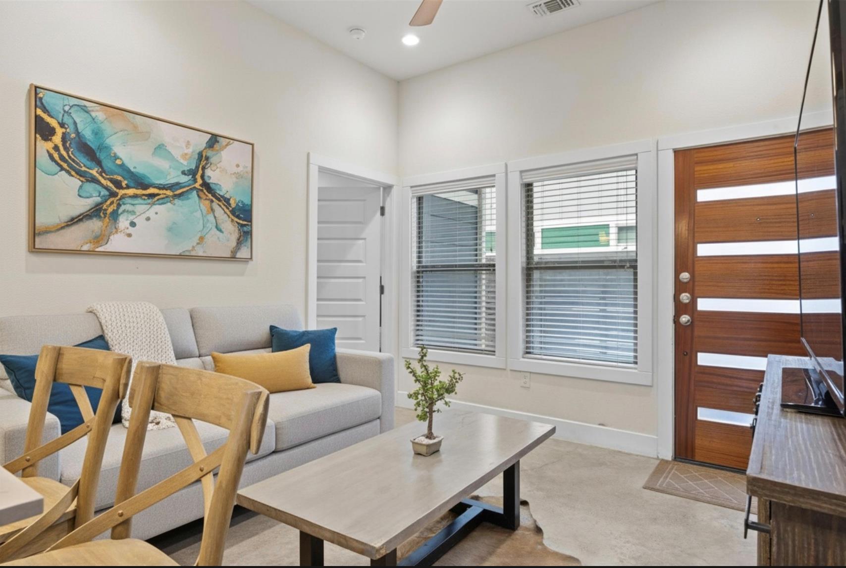 720 Pedernales St # B, Austin, TX 78702