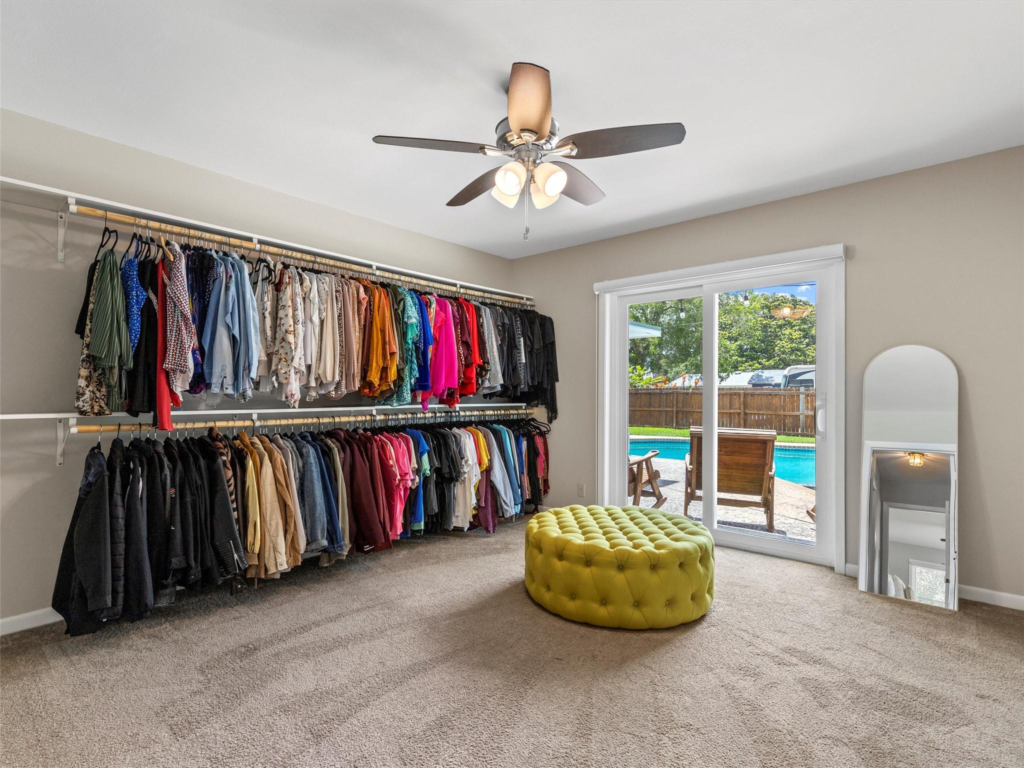 705 Whitehead St, Smithville, TX 78957