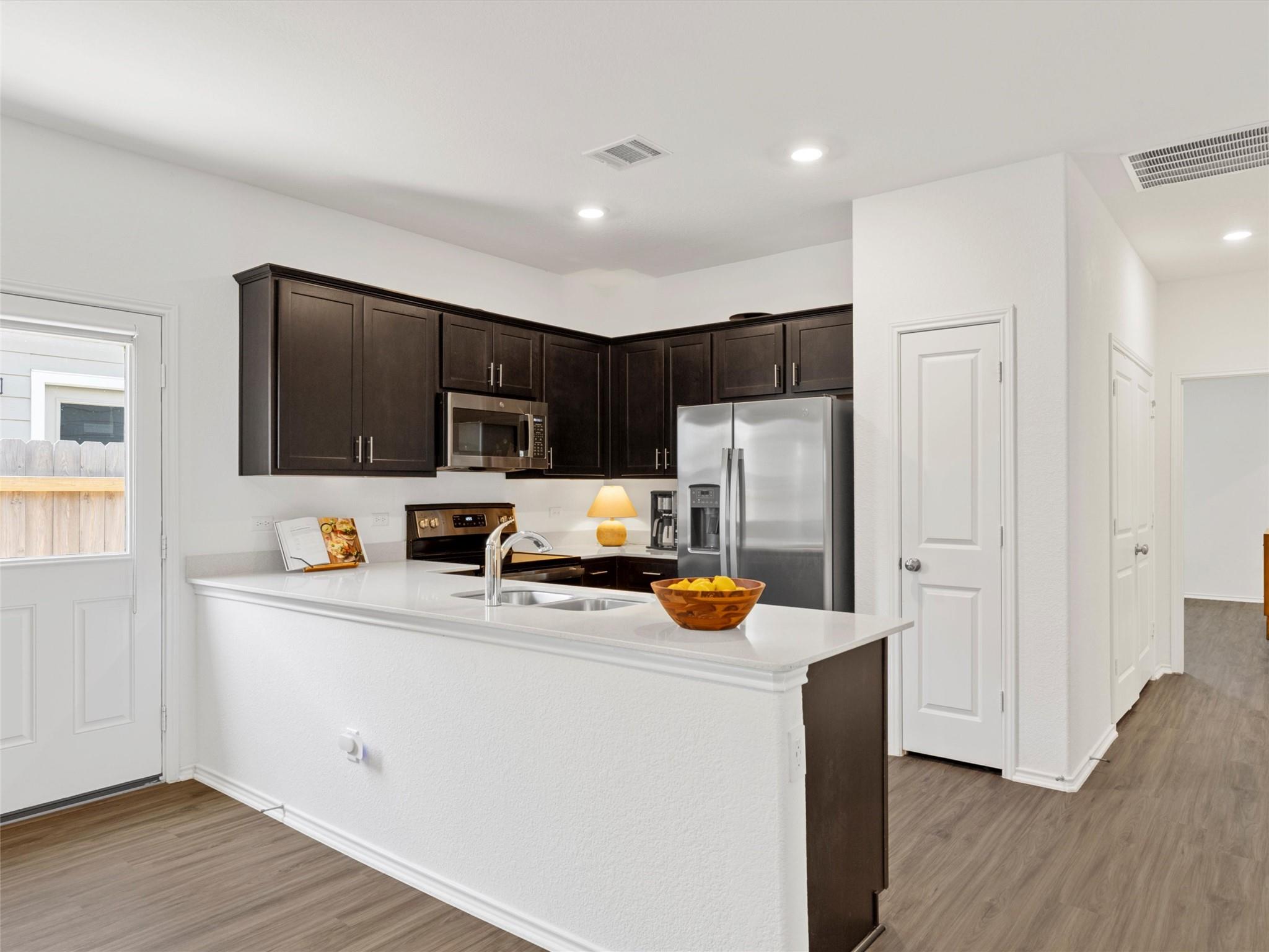 308 Sunfish Ln, Bastrop, TX 78602