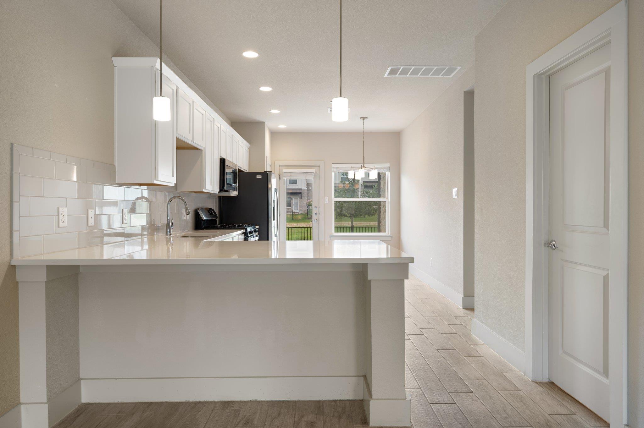 2117 Local Rebel Loop, Leander, TX 78641