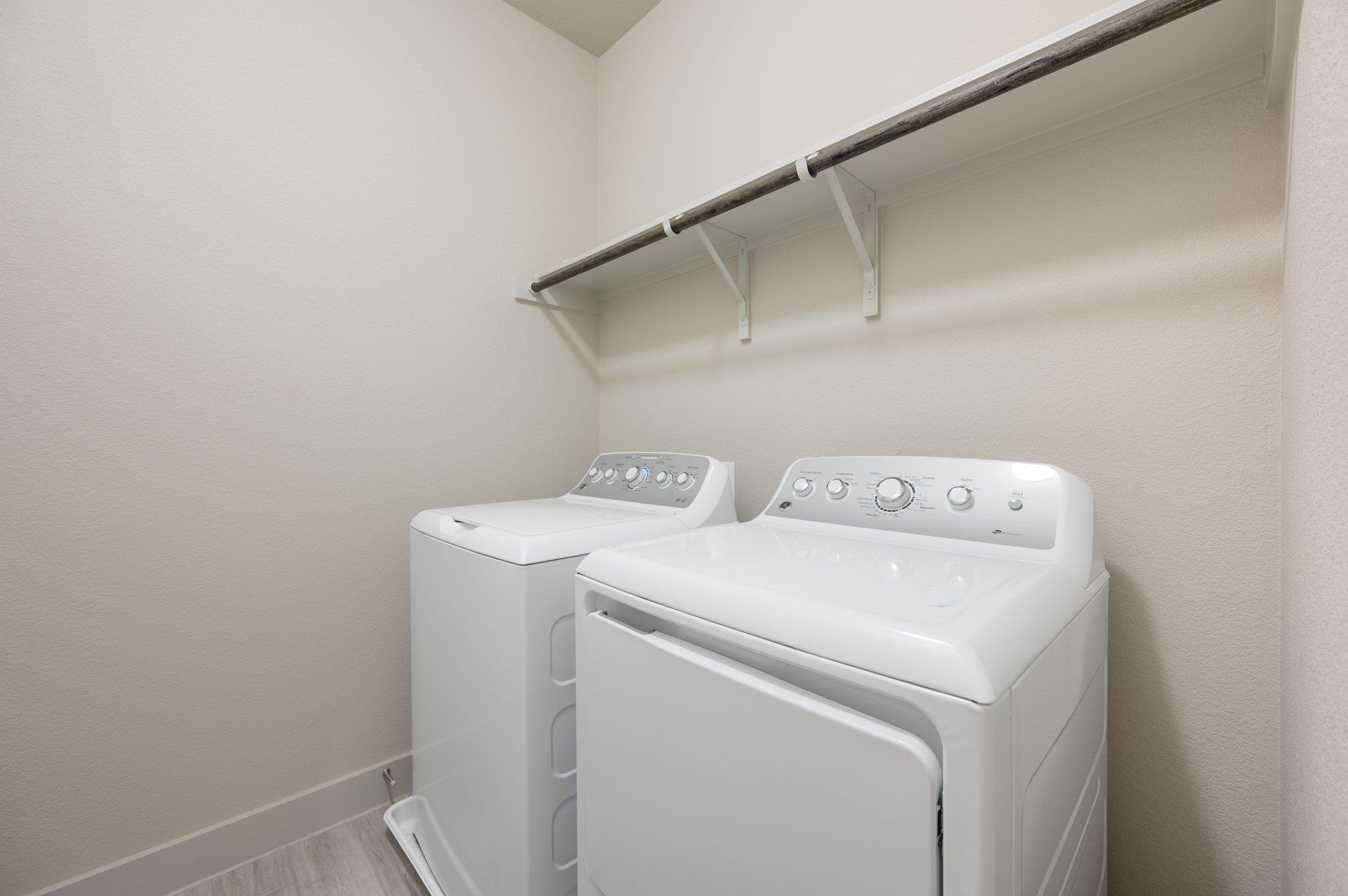 2117 Local Rebel Loop, Leander, TX 78641