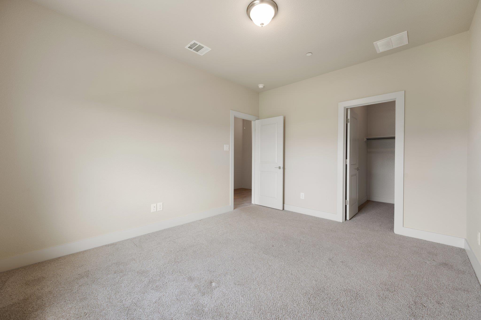 2117 Local Rebel Loop, Leander, TX 78641