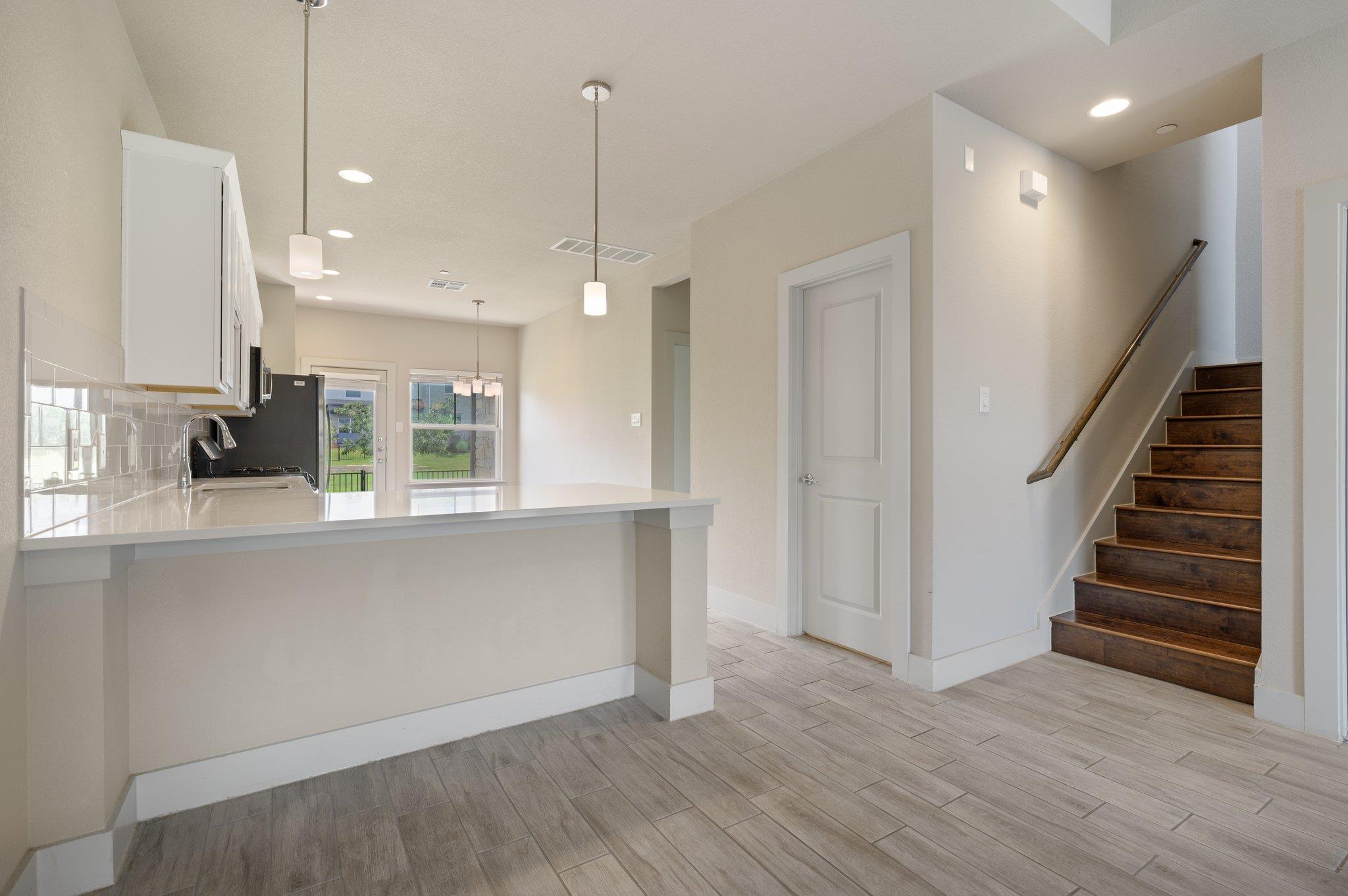 2117 Local Rebel Loop, Leander, TX 78641