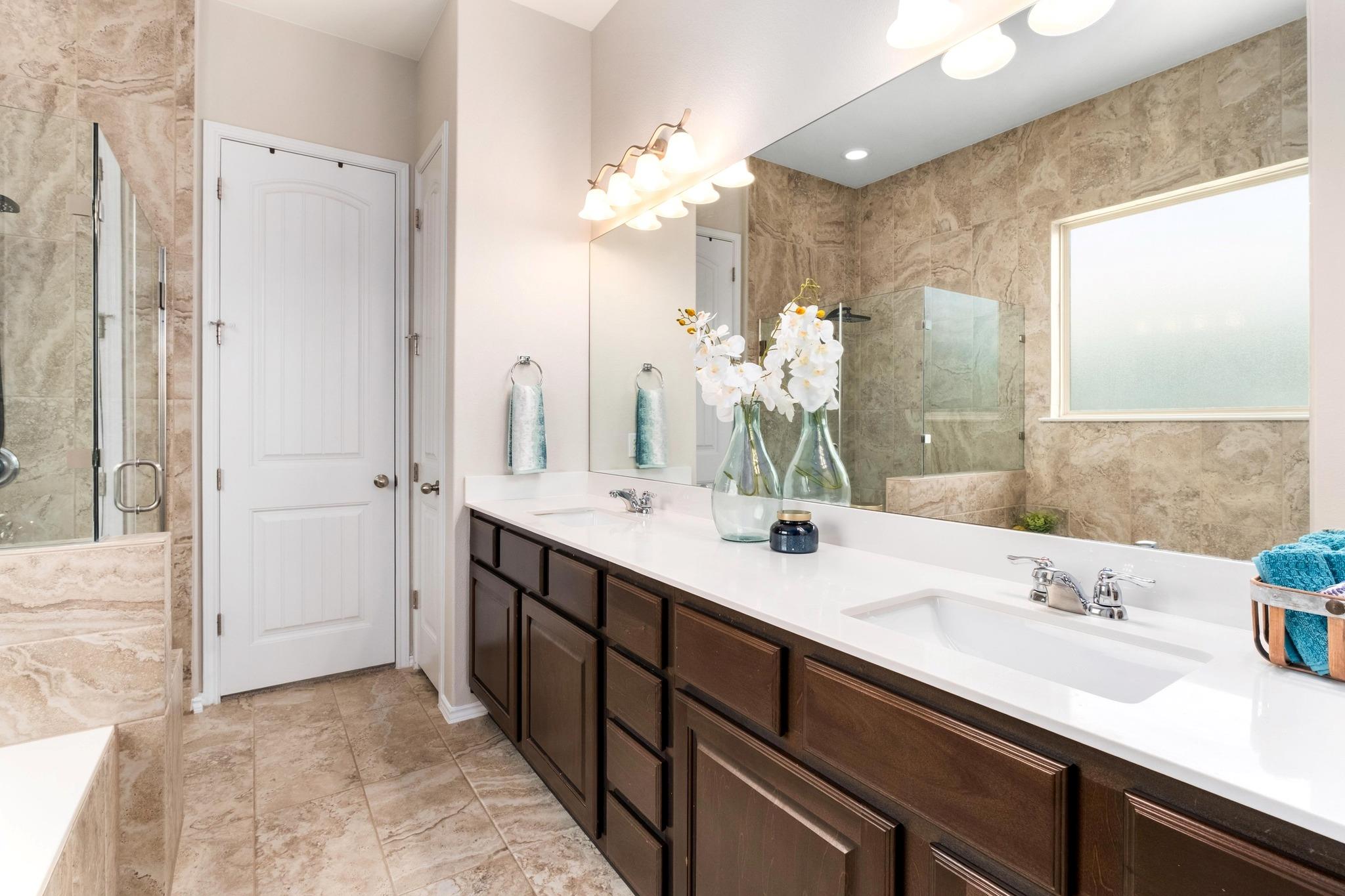 212 Blue Spruce Way, Round Rock, TX 78664