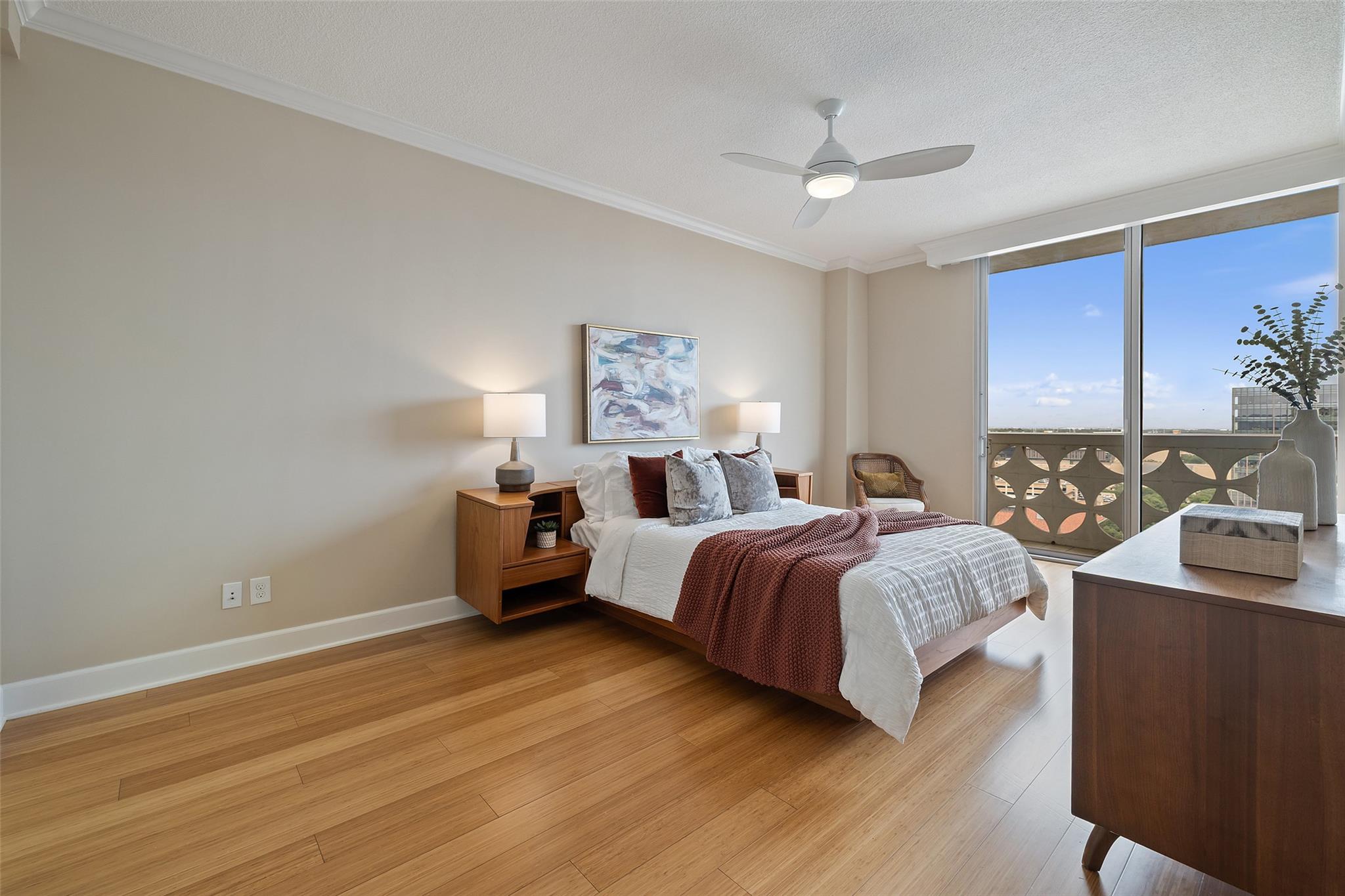 1801 Lavaca St # 13EF, Austin, TX 78701