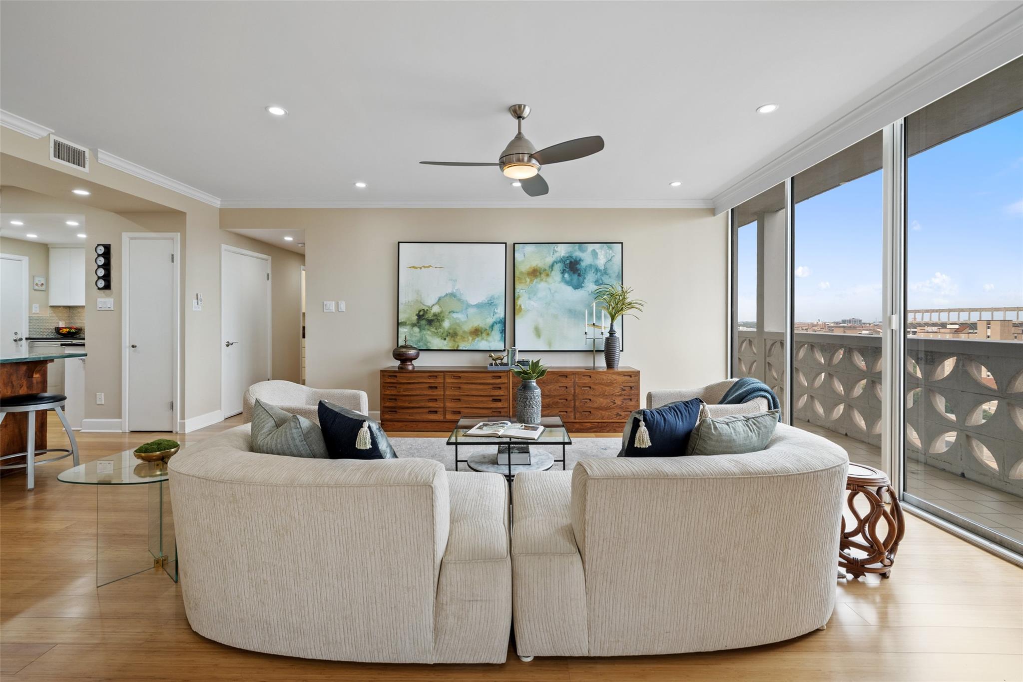 1801 Lavaca St # 13EF, Austin, TX 78701