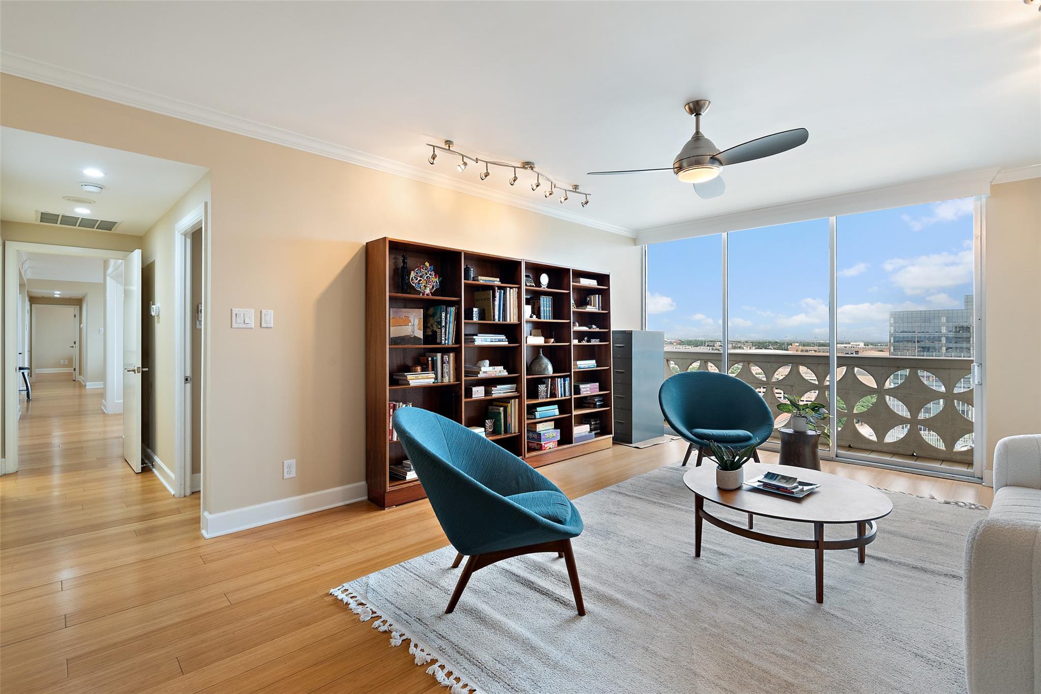 1801 Lavaca St # 13EF, Austin, TX 78701
