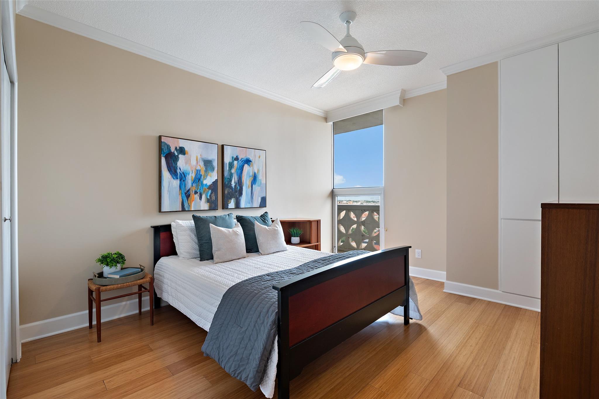 1801 Lavaca St # 13EF, Austin, TX 78701