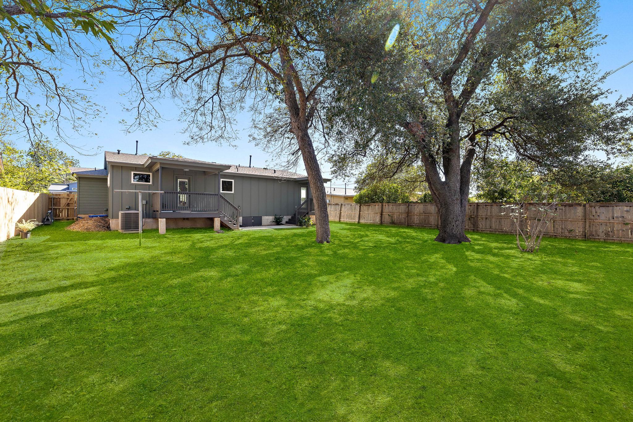 8102 Burrell Dr, Austin, TX 78757