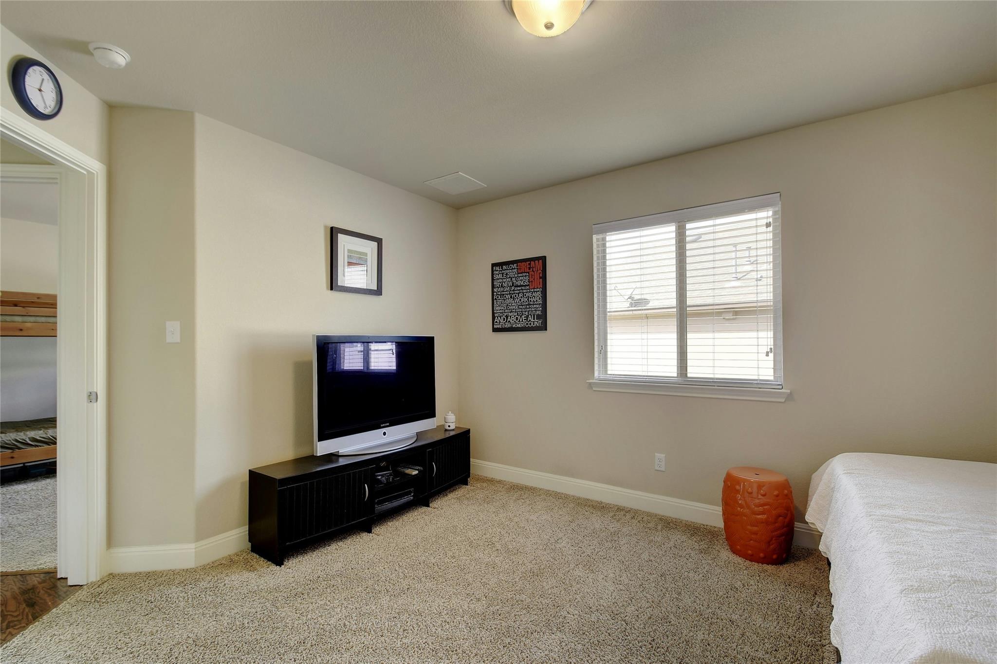 578 Ledge Stone Dr, Austin, TX 78737