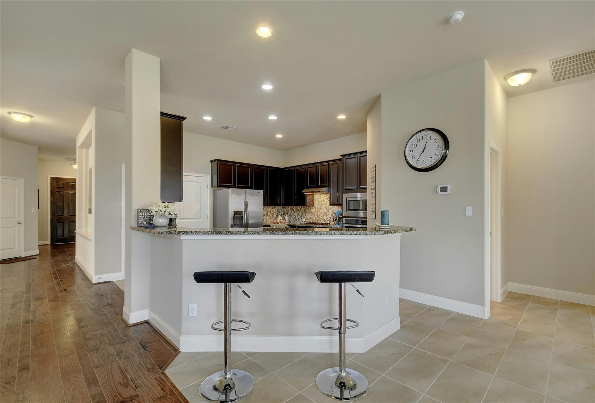 578 Ledge Stone Dr, Austin, TX 78737