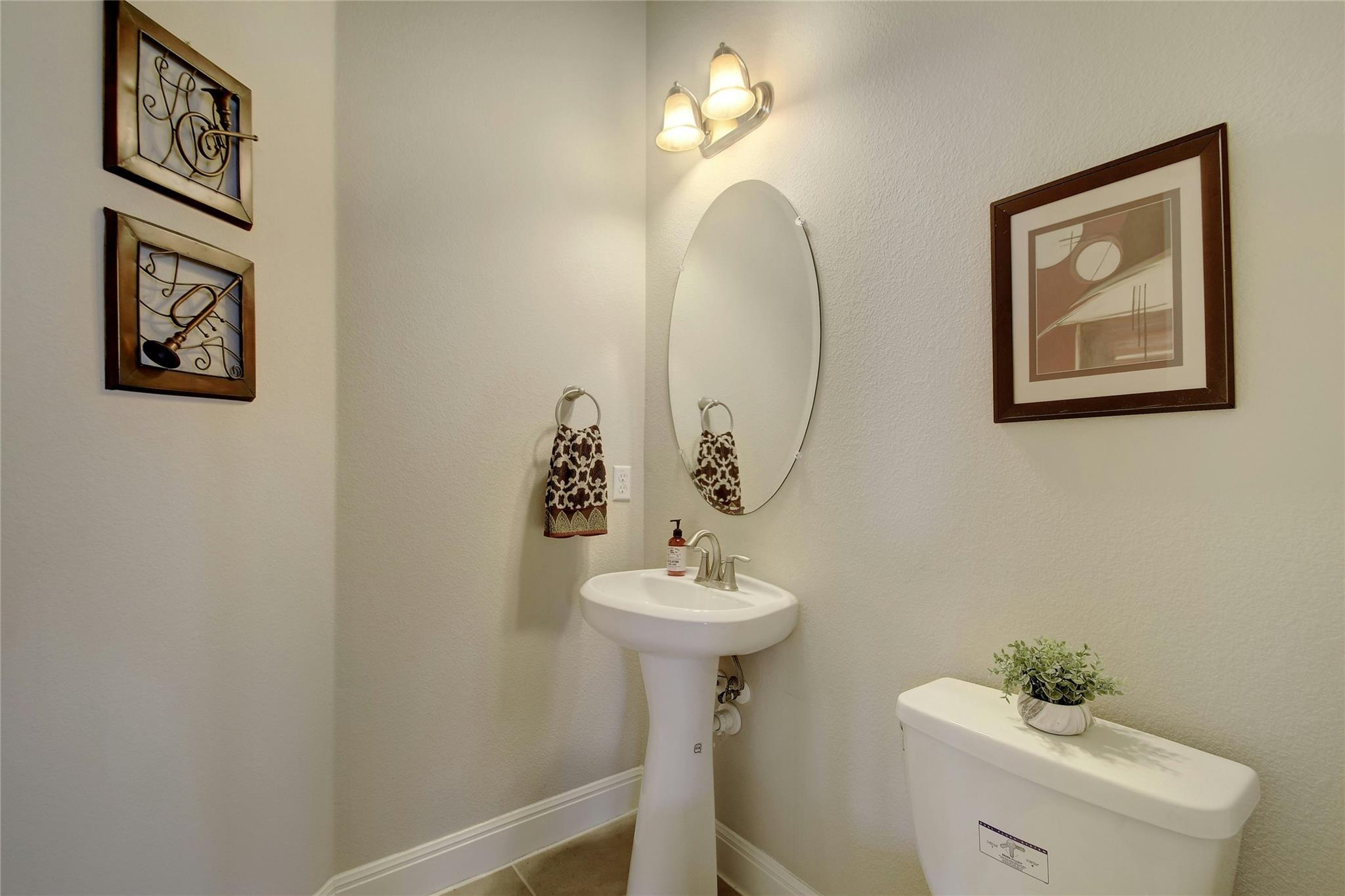 578 Ledge Stone Dr, Austin, TX 78737