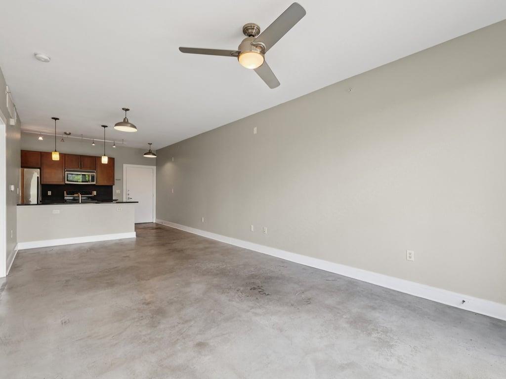 3016 Guadalupe St # 211, Austin, TX 78705