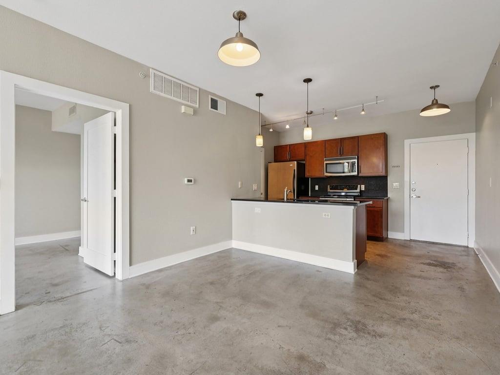 3016 Guadalupe St # 211, Austin, TX 78705