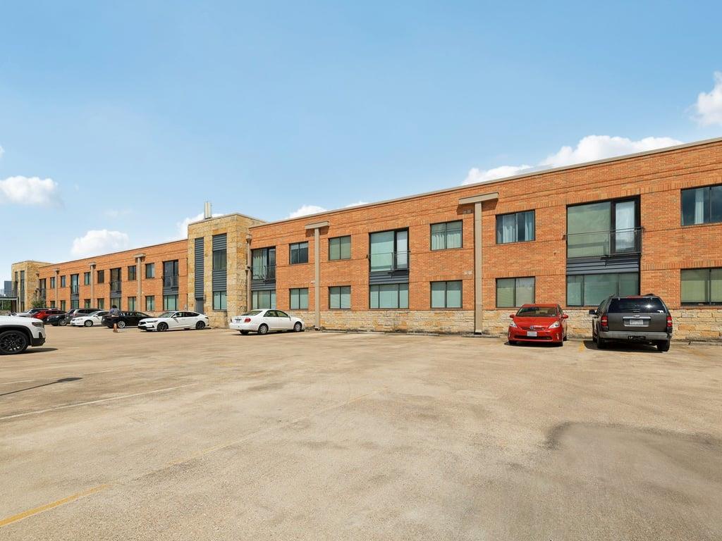 3016 Guadalupe St # 211, Austin, TX 78705