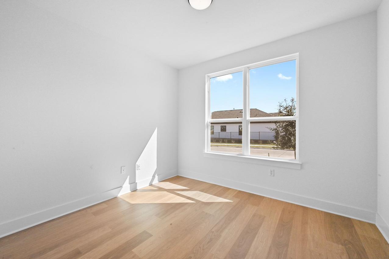 8616 Peristyle Dr, Austin, TX 78744