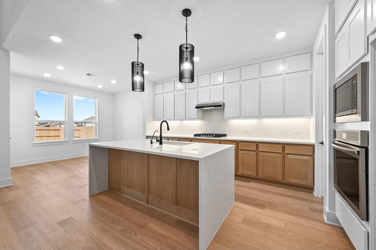 8616 Peristyle Dr, Austin, TX 78744