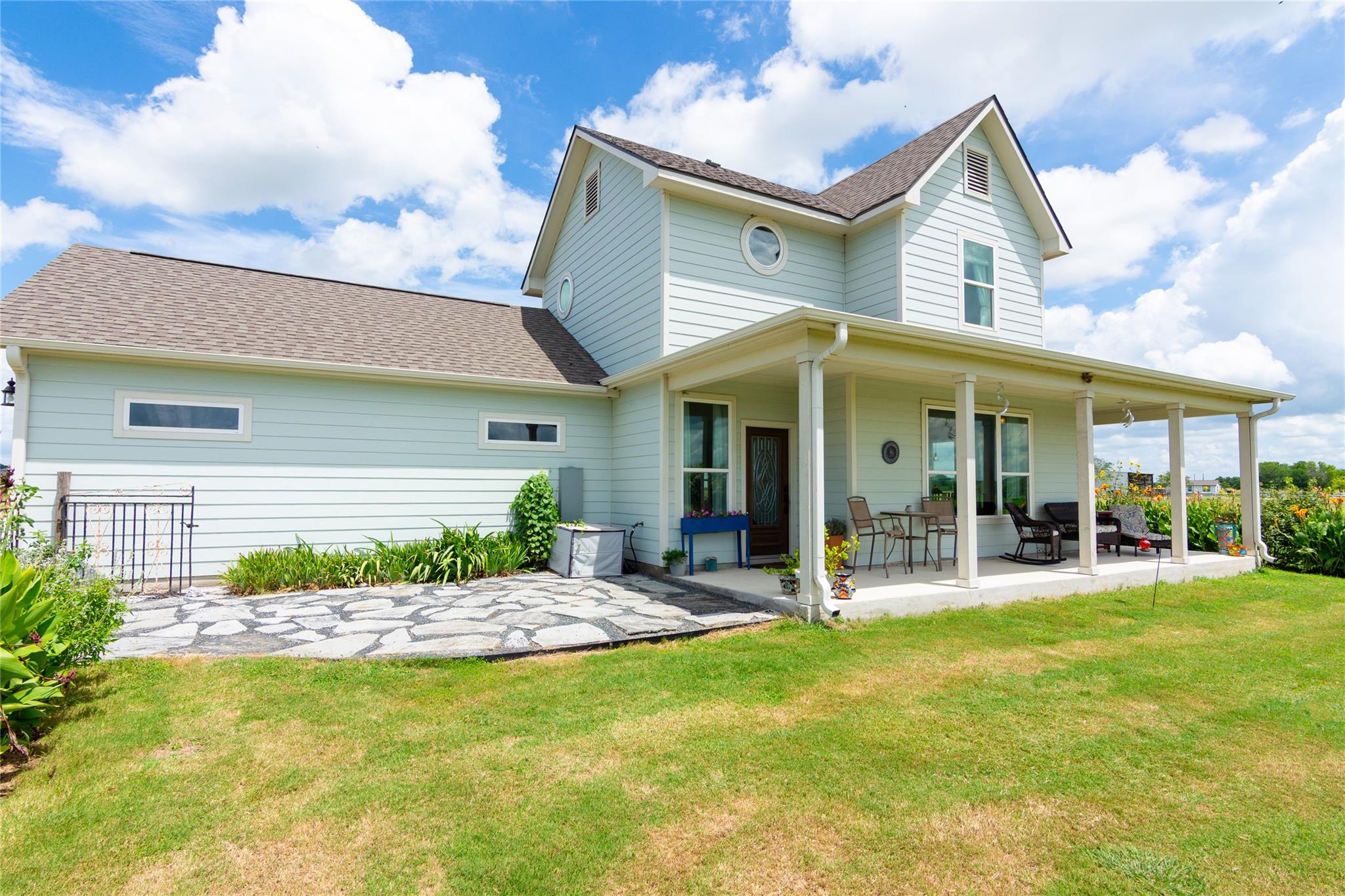1662 County Road 465, Coupland, TX 78615