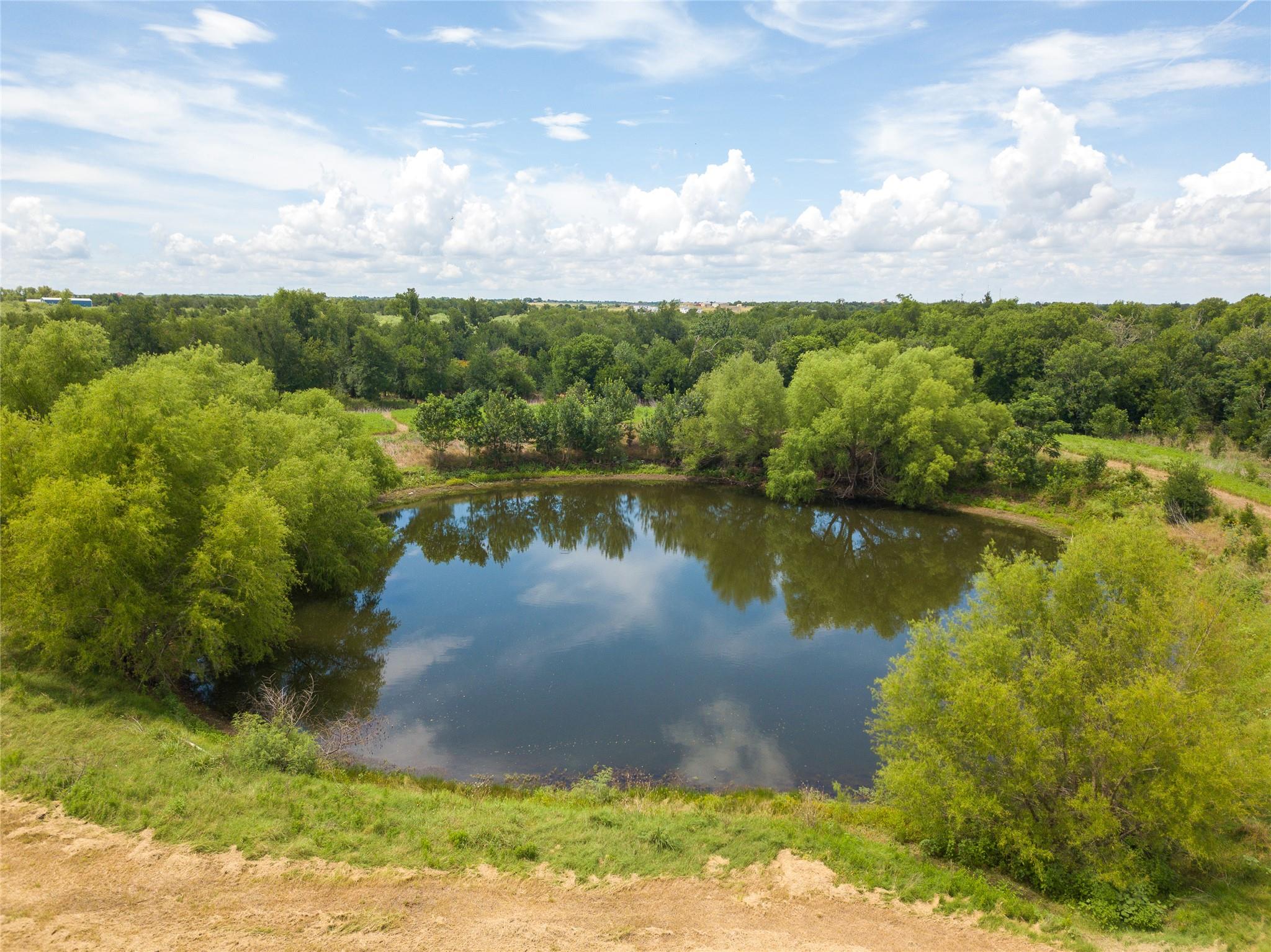 1662 County Road 465, Coupland, TX 78615