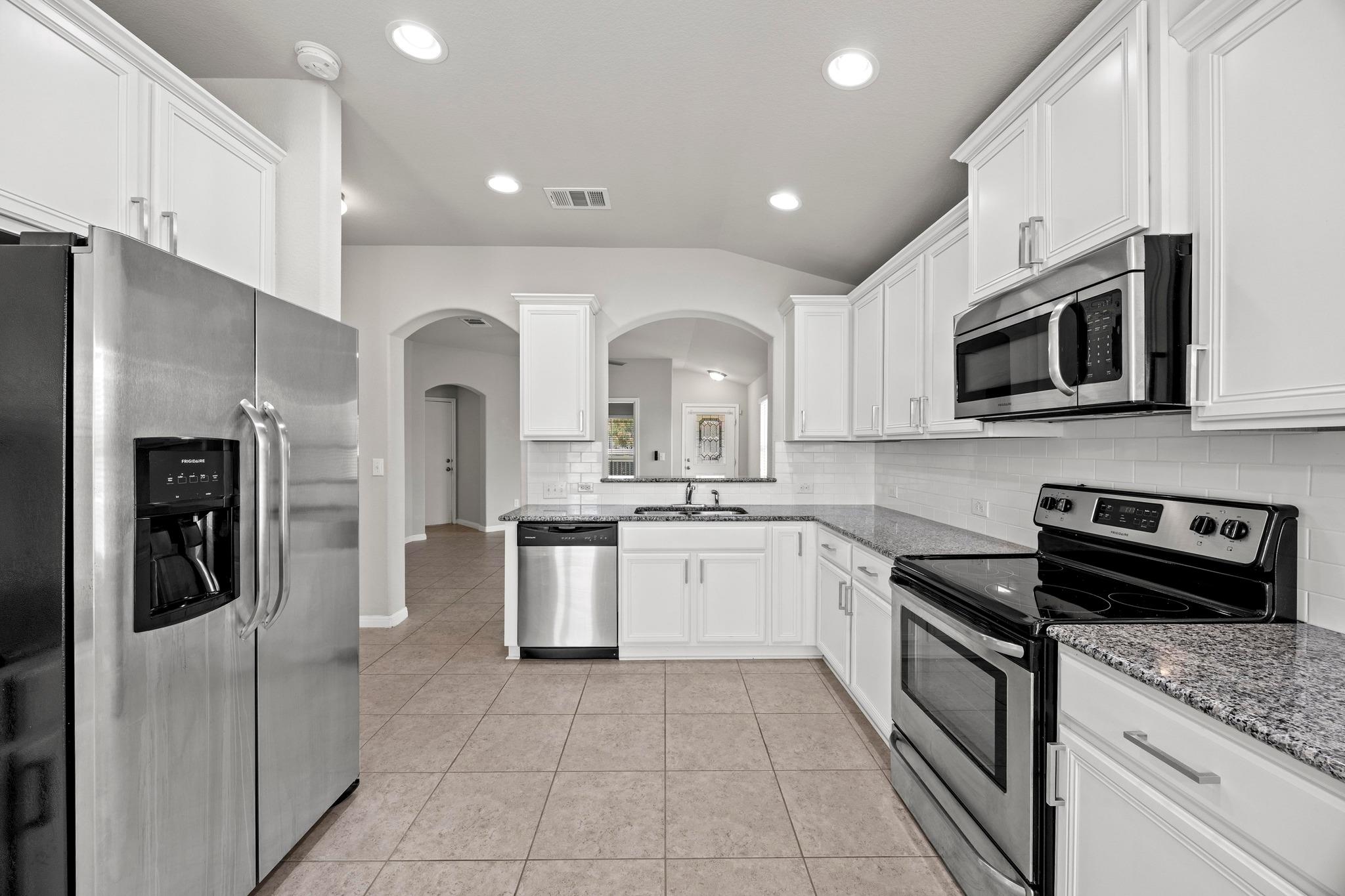 18515 Bandelier Dr, Pflugerville, TX 78660