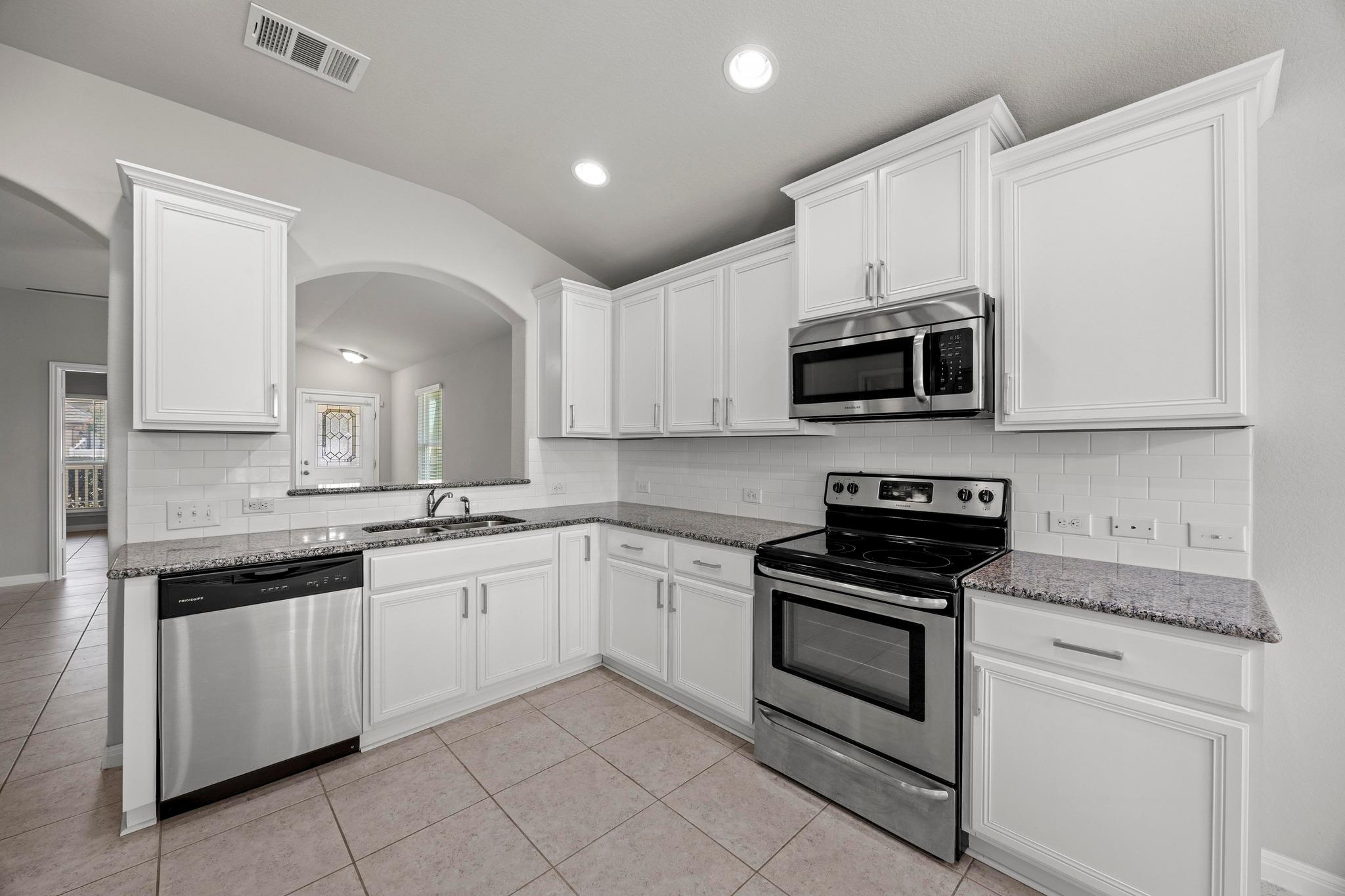 18515 Bandelier Dr, Pflugerville, TX 78660