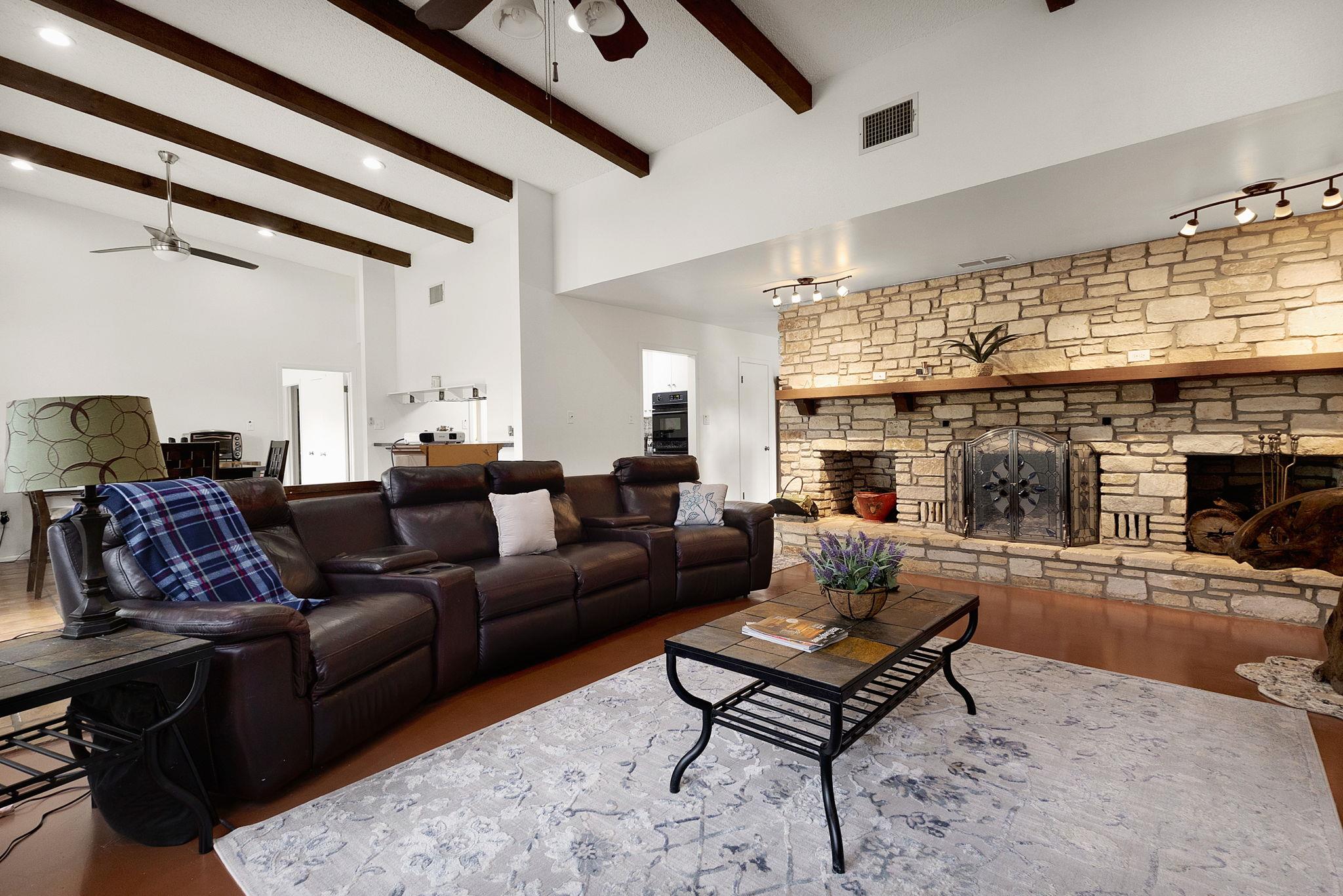 349 Scenic Way, Wimberley, TX 78676