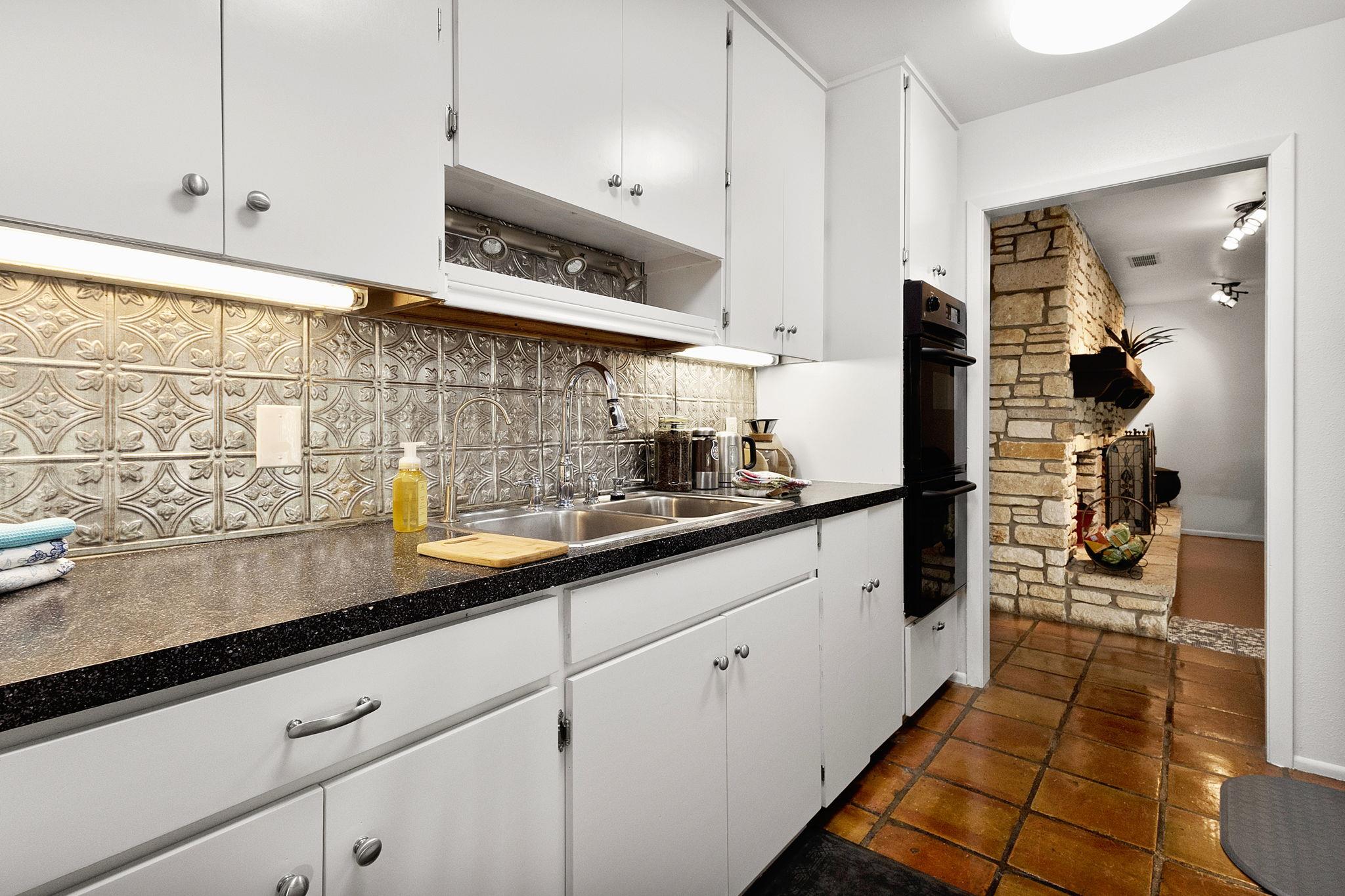 349 Scenic Way, Wimberley, TX 78676
