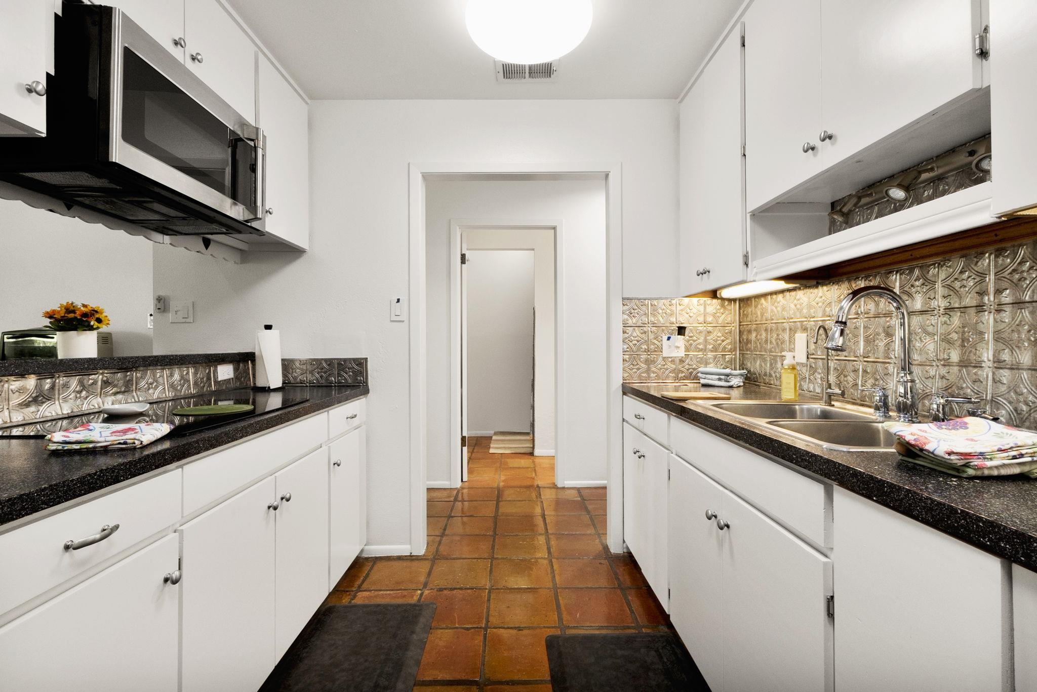 349 Scenic Way, Wimberley, TX 78676