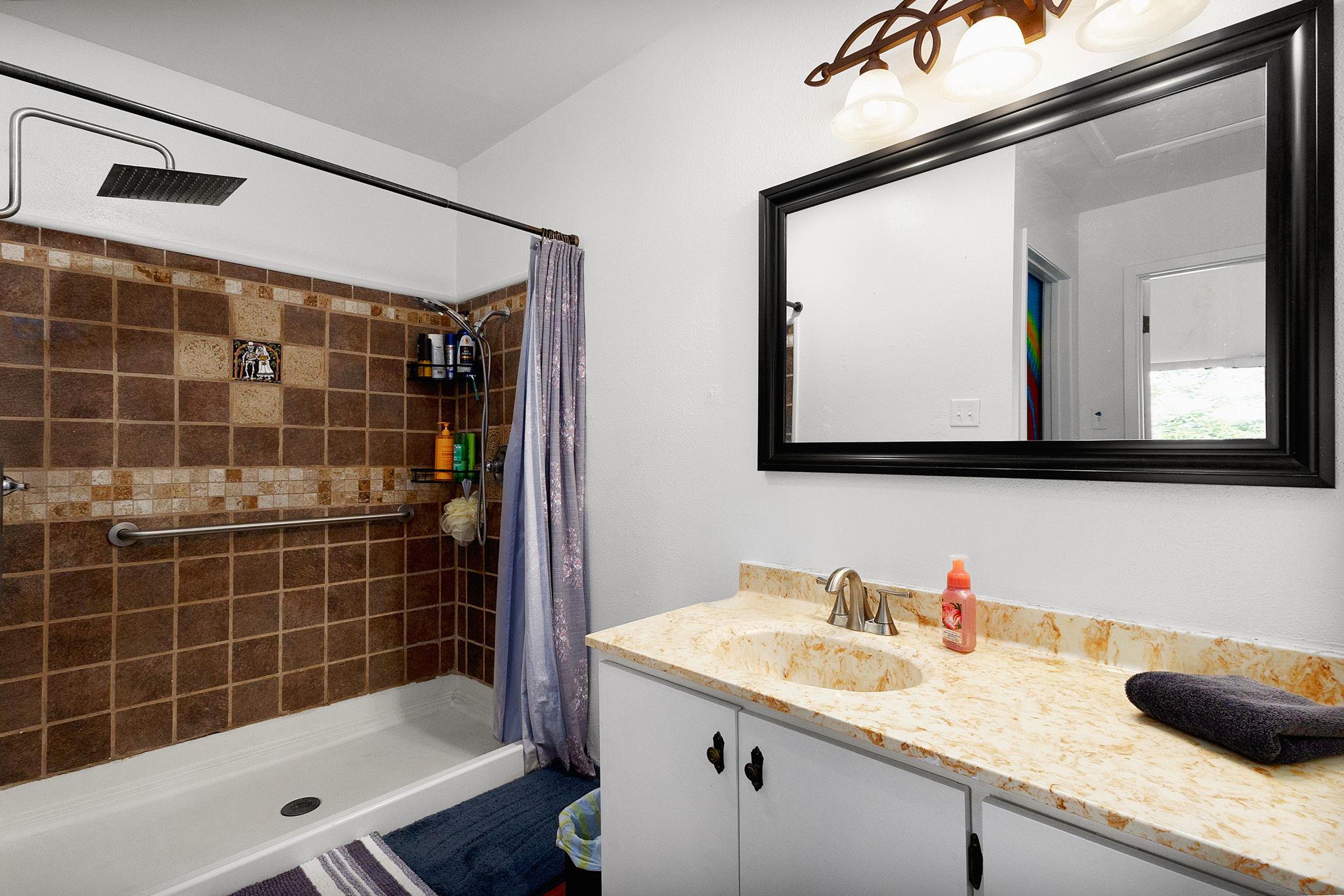 349 Scenic Way, Wimberley, TX 78676