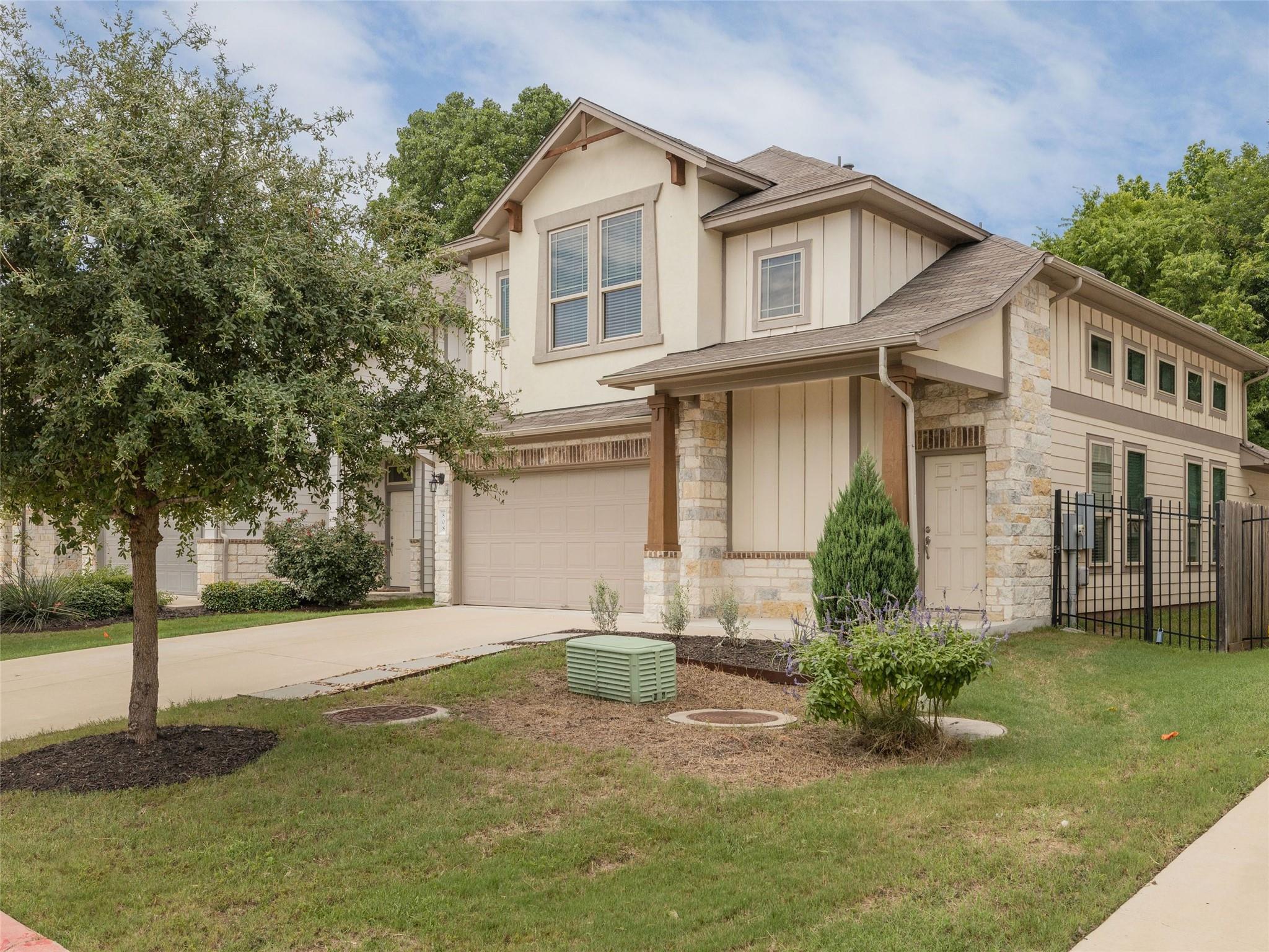 808 Totis Rd, Austin, TX 78748