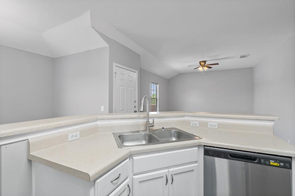 3301 El Salido Pkwy # 622, Cedar Park, TX 78613