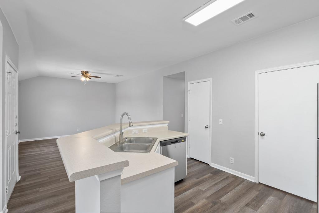 3301 El Salido Pkwy # 622, Cedar Park, TX 78613