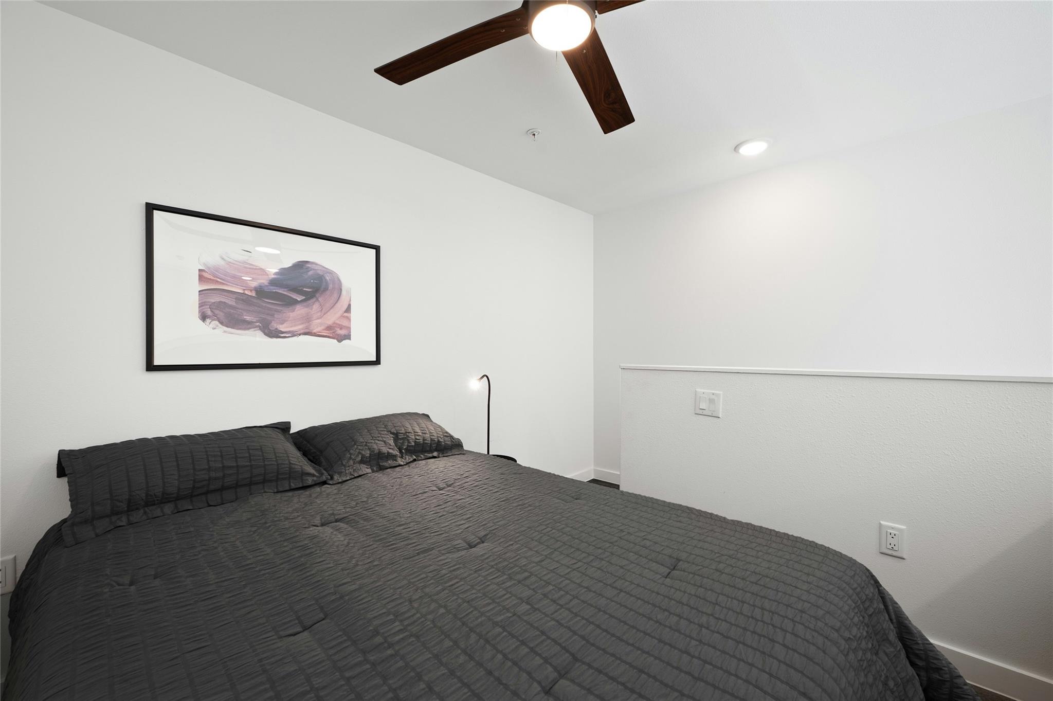 49 Navasota St # 216, Austin, TX 78702