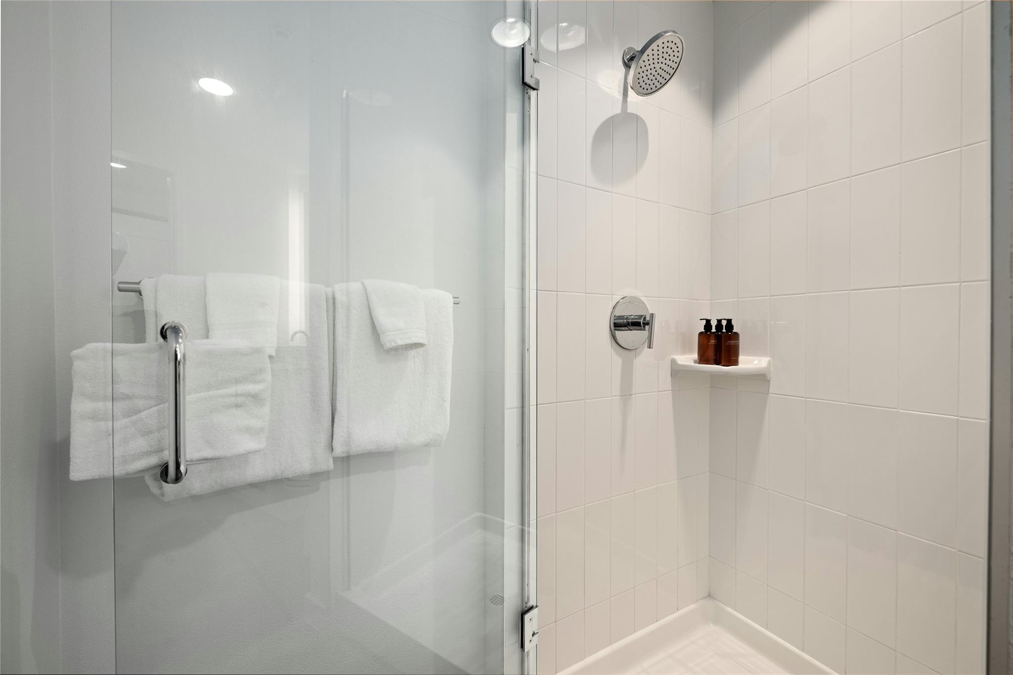 49 Navasota St # 216, Austin, TX 78702