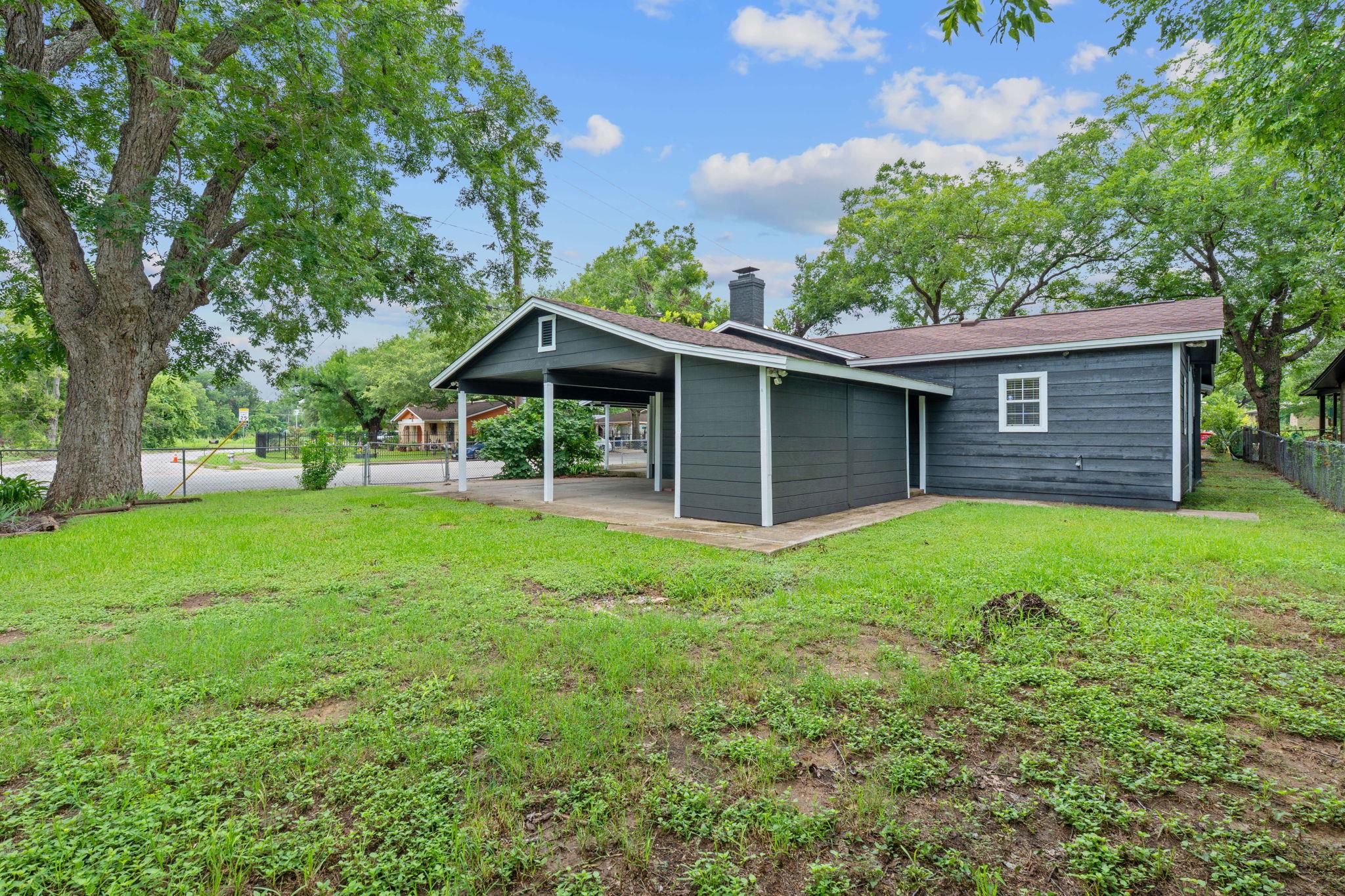 1101 Mahan Dr, Austin, TX 78721