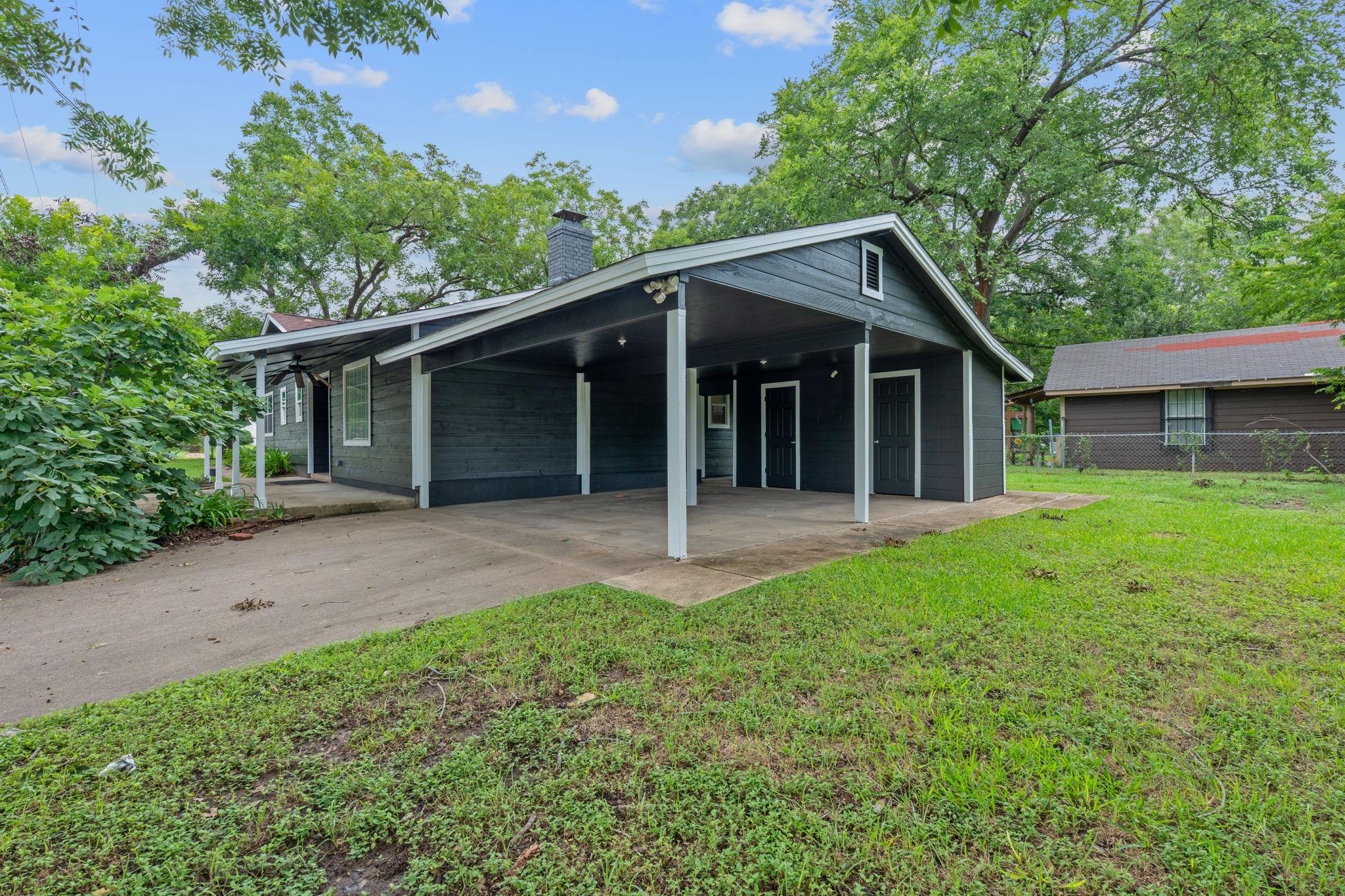 1101 Mahan Dr, Austin, TX 78721
