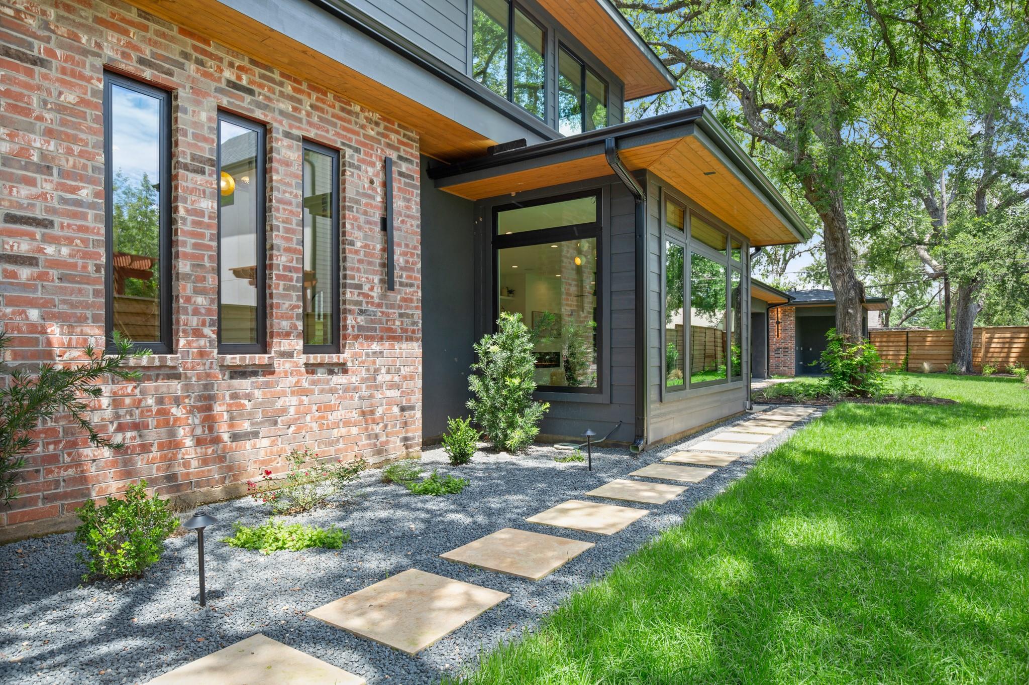 3005 French Pl, Austin, TX 78722
