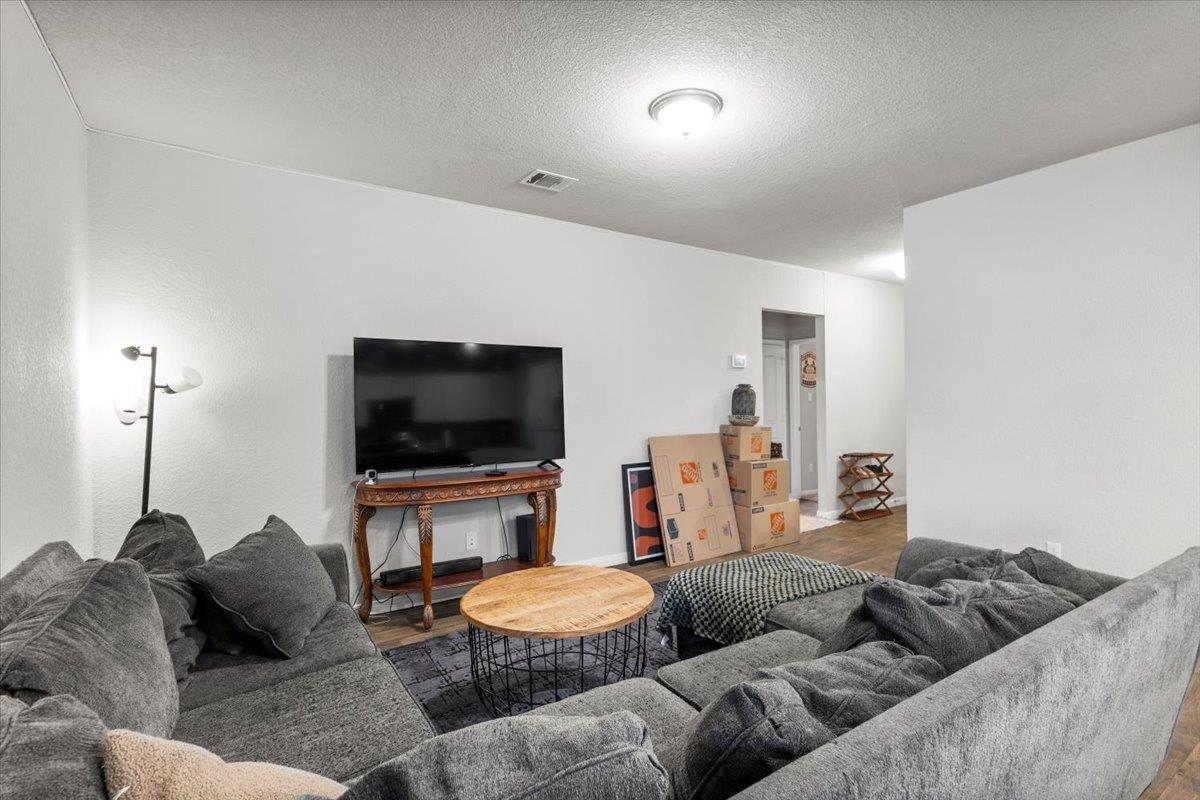 129 Jubilee Dr, Georgetown, TX 78626
