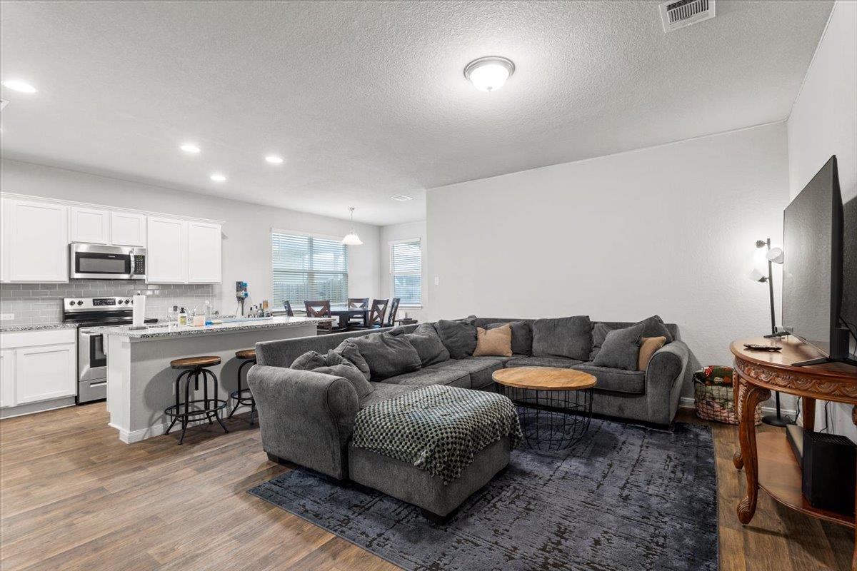 129 Jubilee Dr, Georgetown, TX 78626