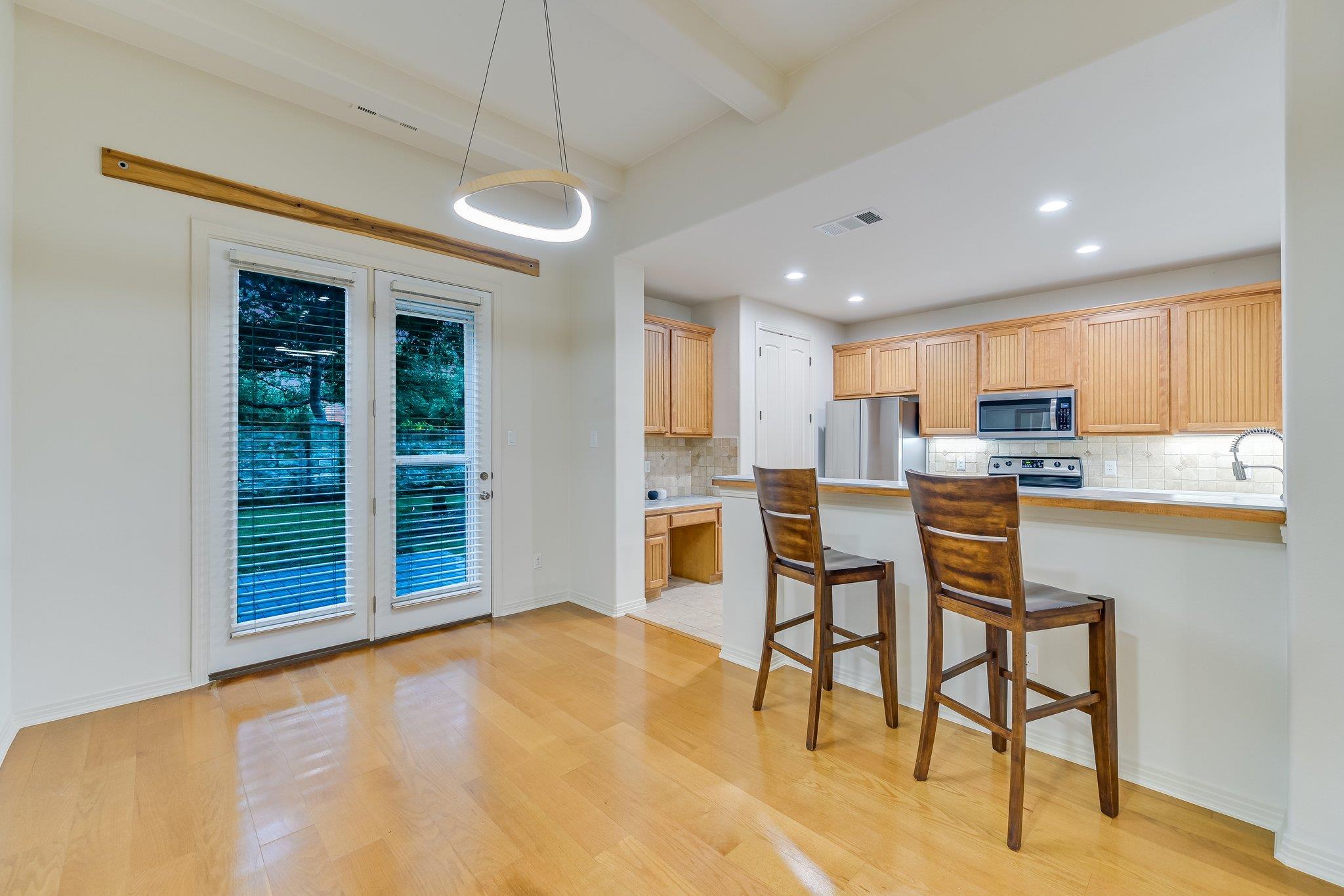 6201 River Place Blvd # 10, Austin, TX 78730