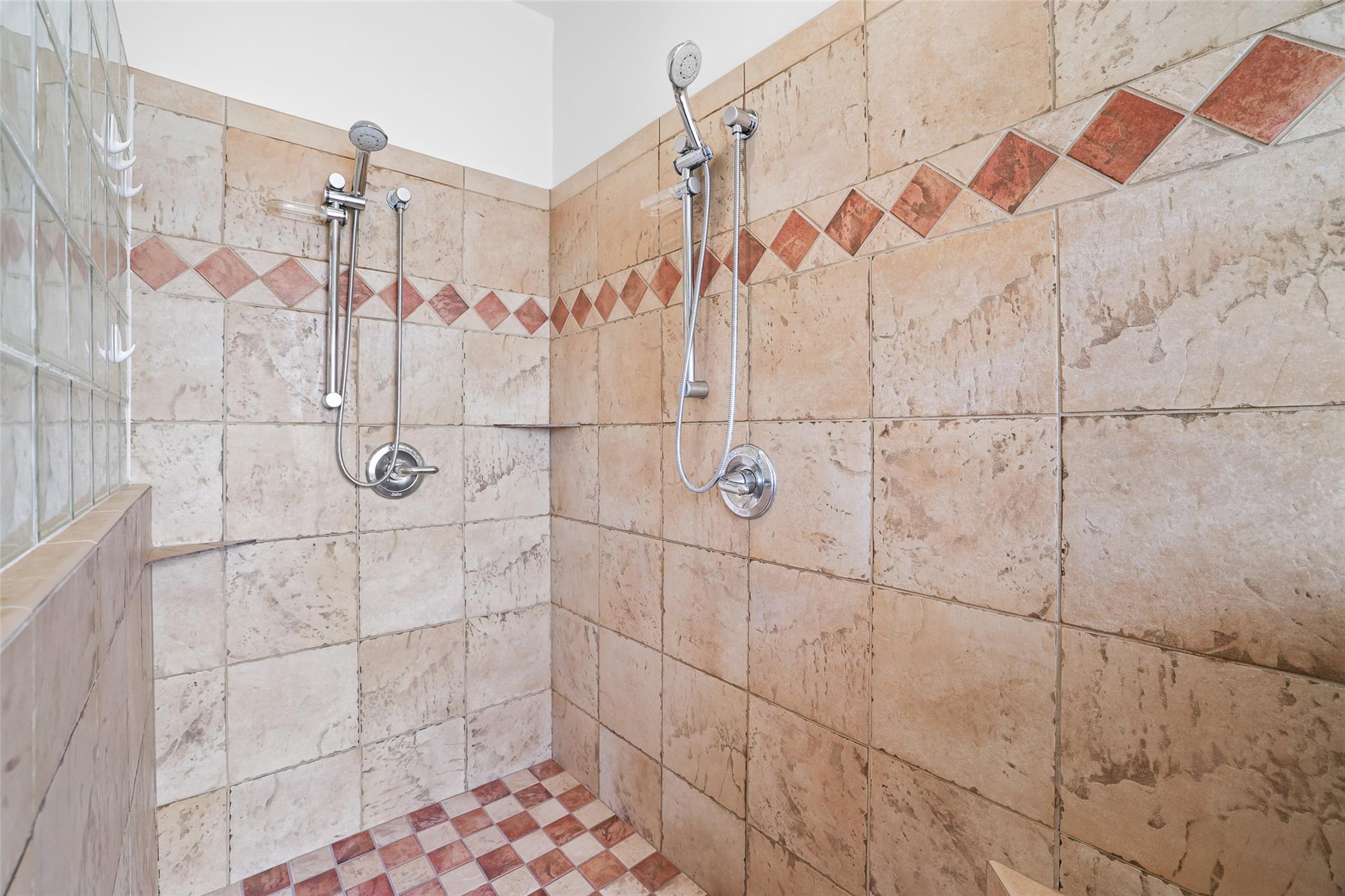 1106 Squaw Vly, Leander, TX 78641