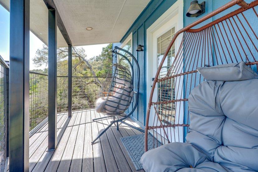 482 Dusty Saddle Dr, Canyon Lake, TX 78133